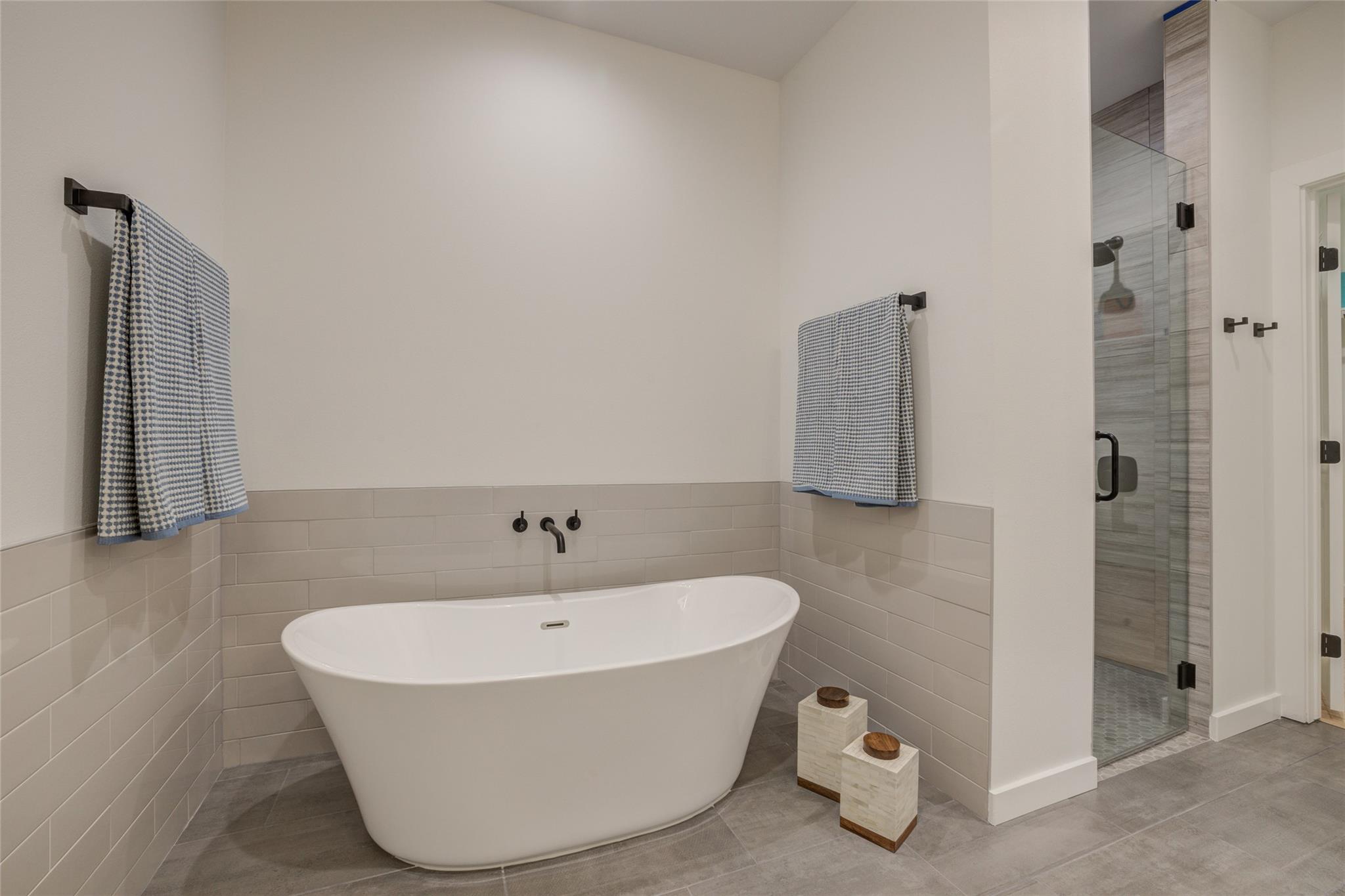 18208 Gregg Bluff Rd Property Photo 22