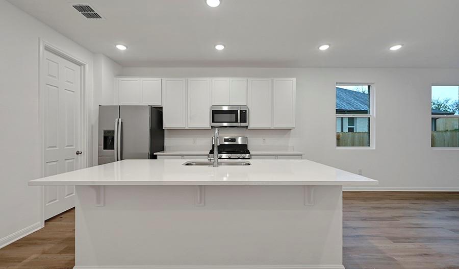 1409 Blue Oak Blvd Property Photo 3