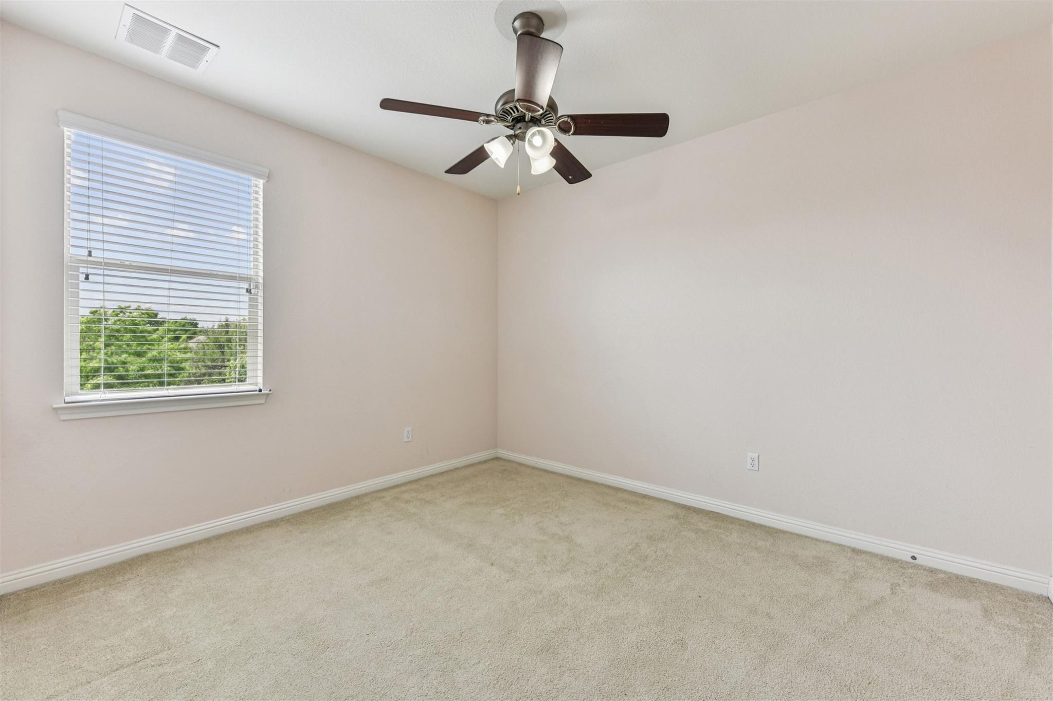 15701 Jeffs Ln Property Photo 25