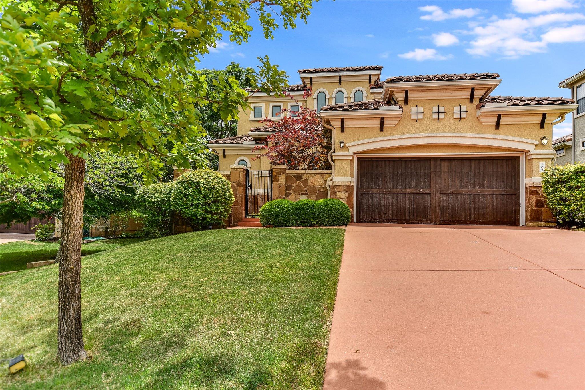 107 Desert Forest CT Property Photo 1