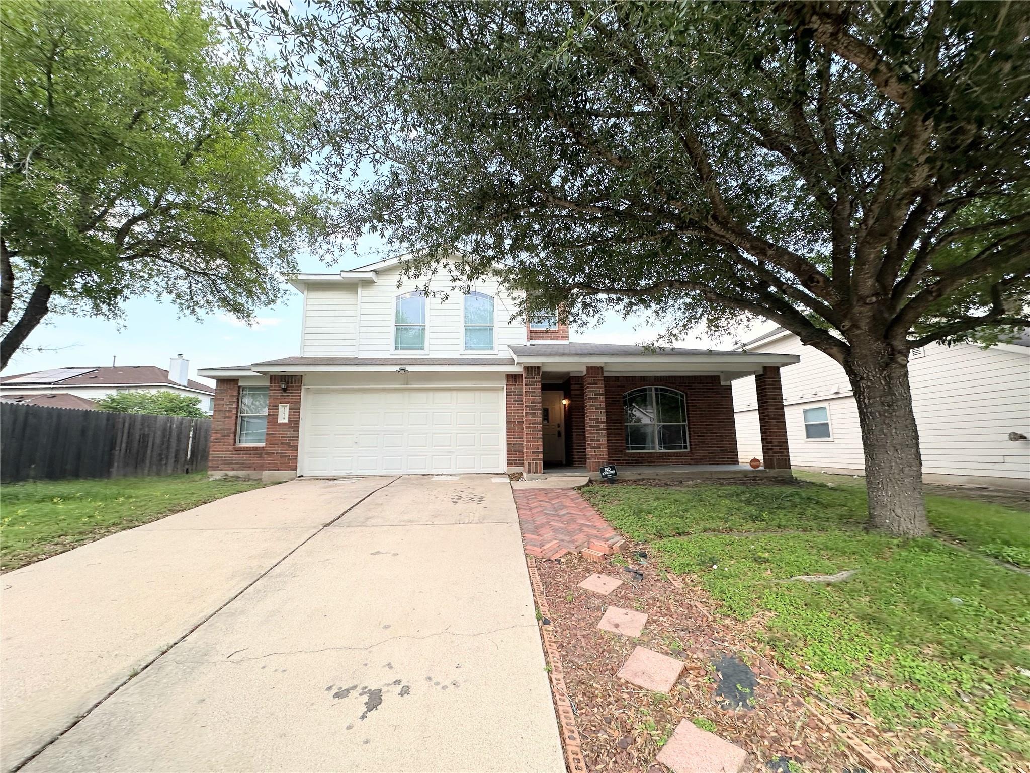 12929 Waynespur Ln Property Photo 1