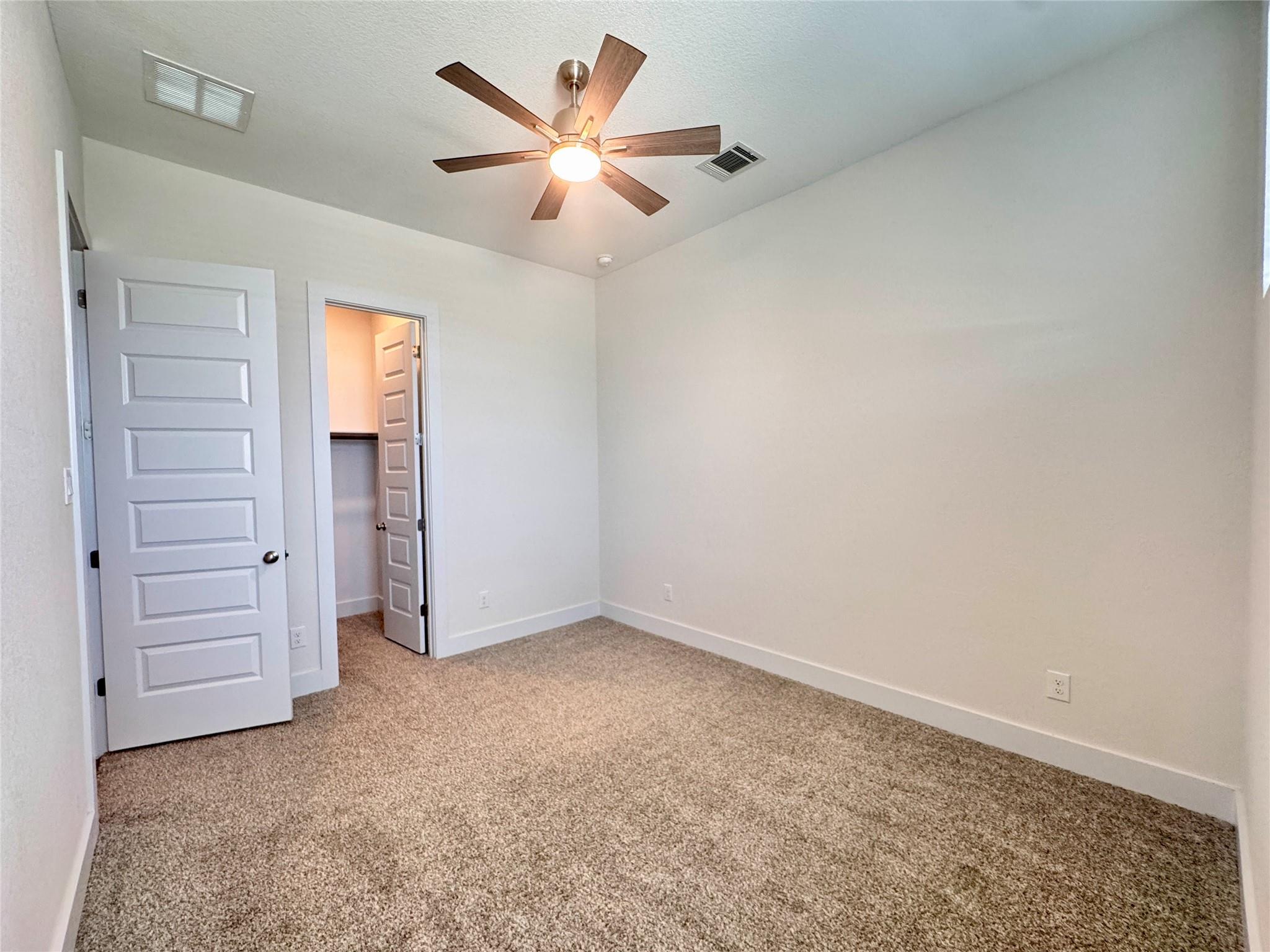 2605 Brushwood Mdw Property Photo 5