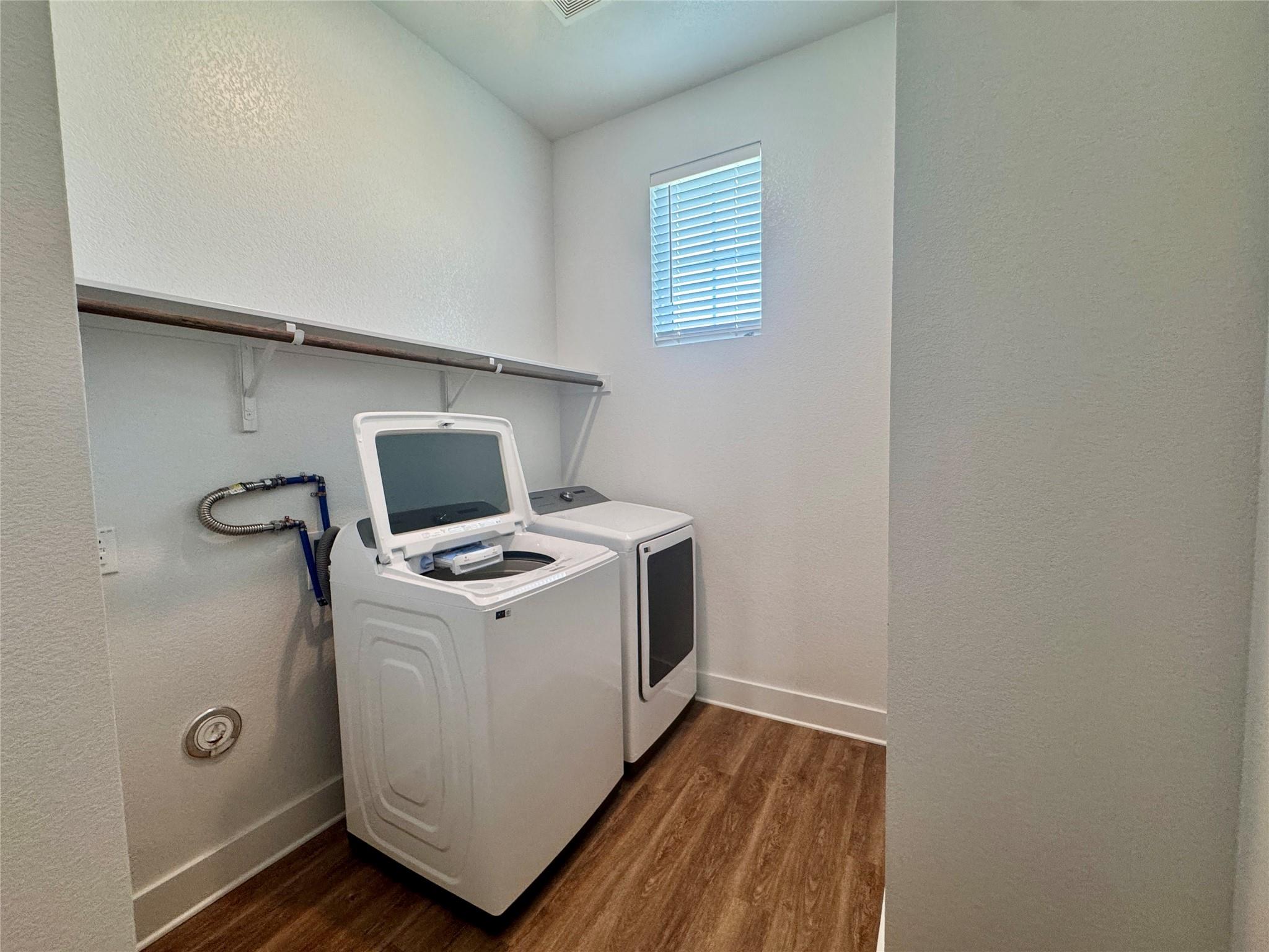 2605 Brushwood Mdw Property Photo 6