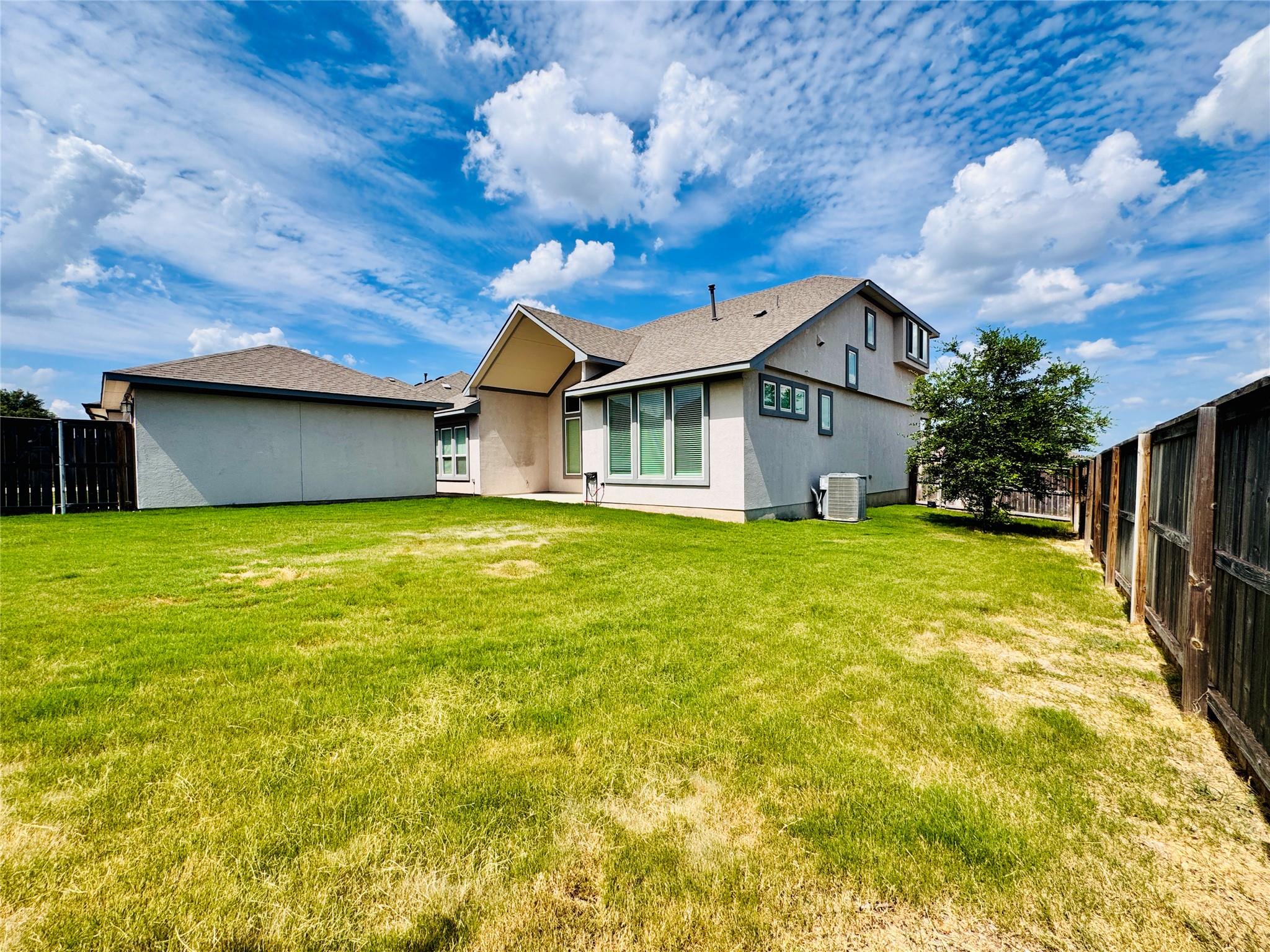 2605 Brushwood Mdw Property Photo 26