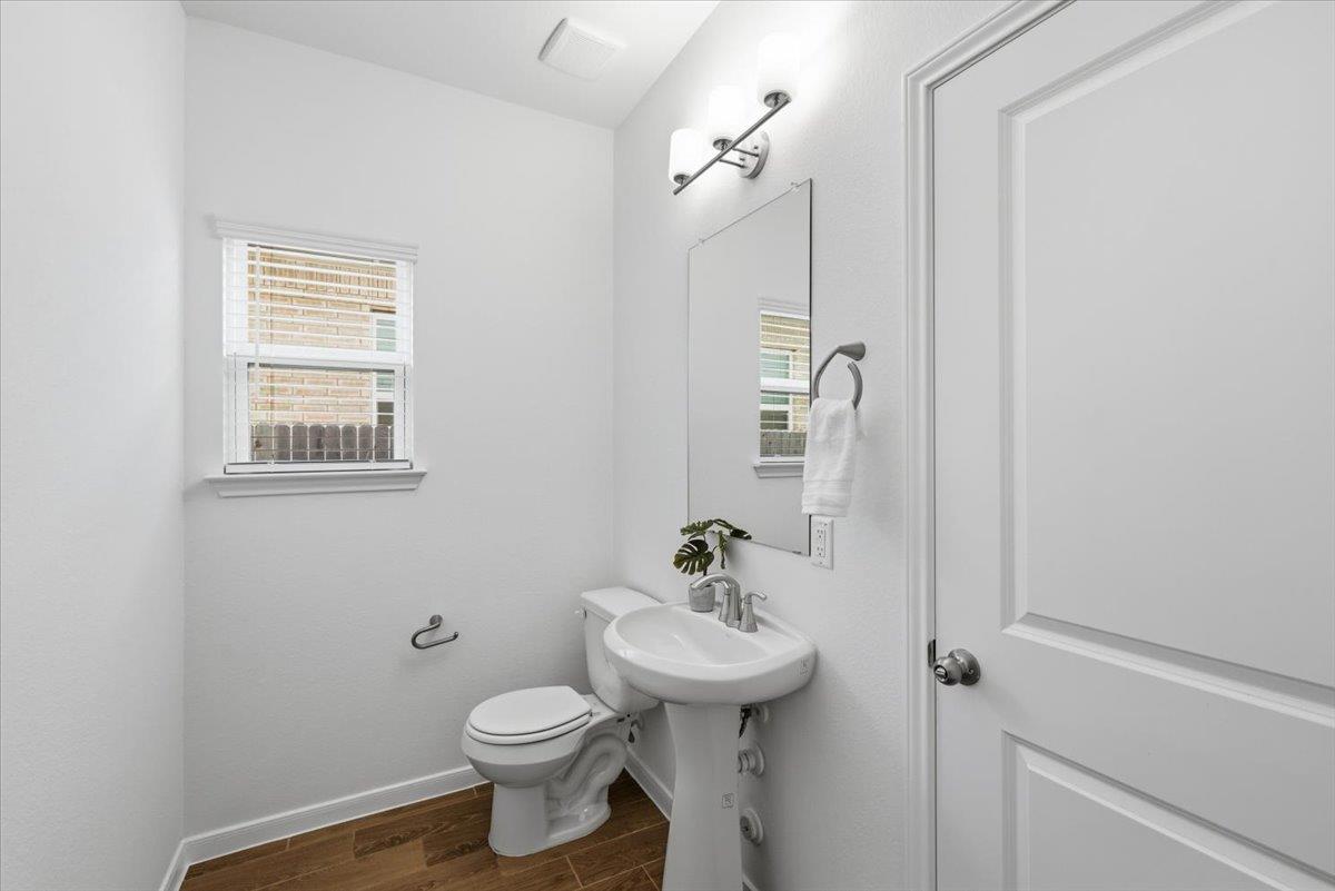 6407 Principale Dr Property Photo 5