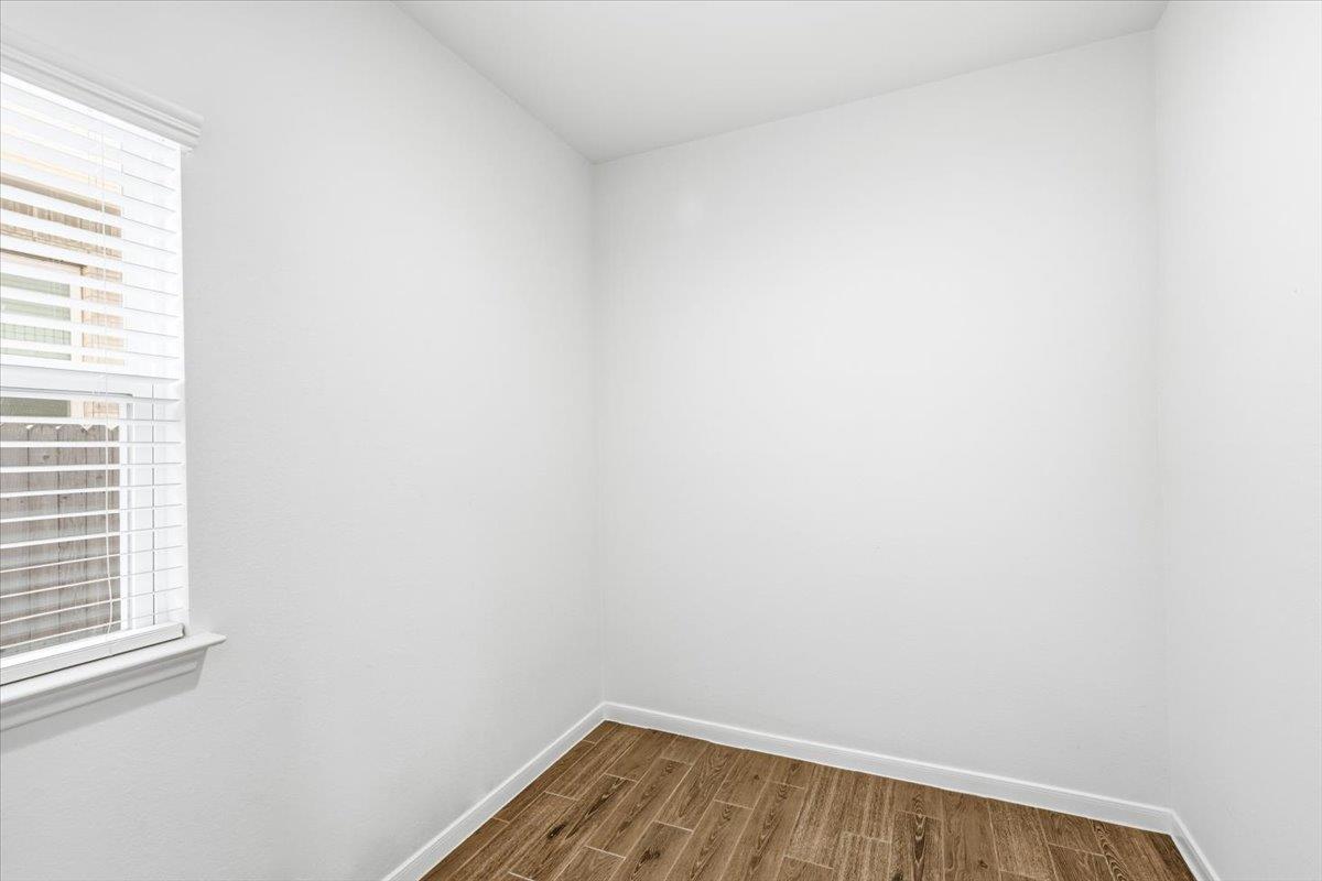6407 Principale Dr Property Photo 16