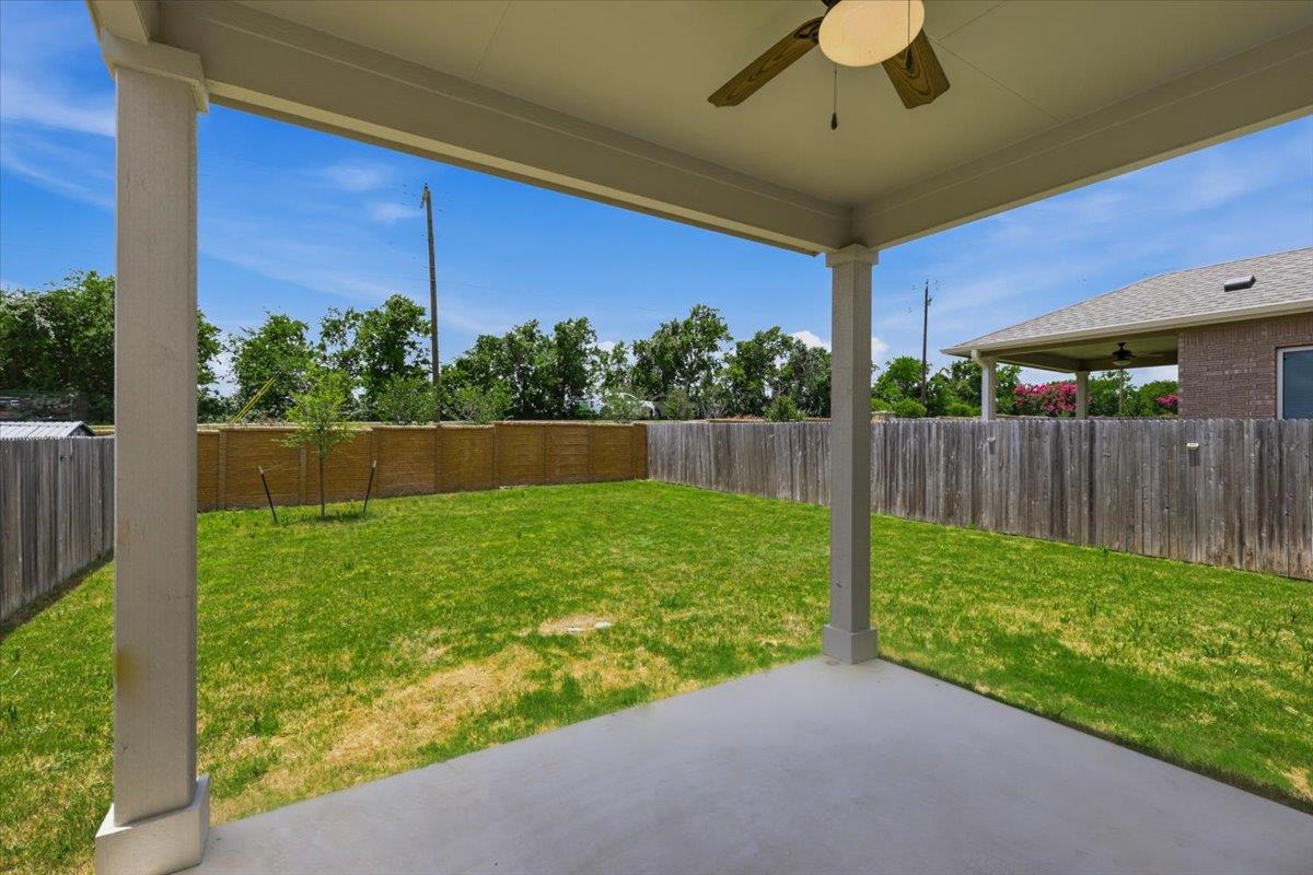 6407 Principale Dr Property Photo 32