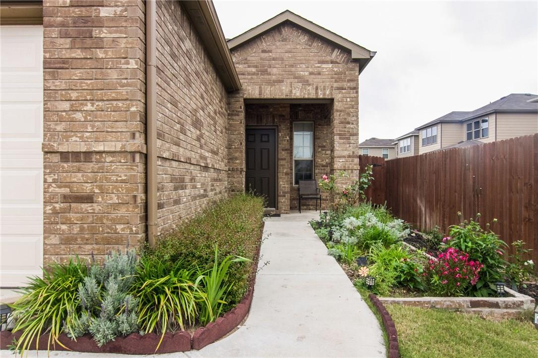 16009 Hawthorne Heights Trl Property Photo 4