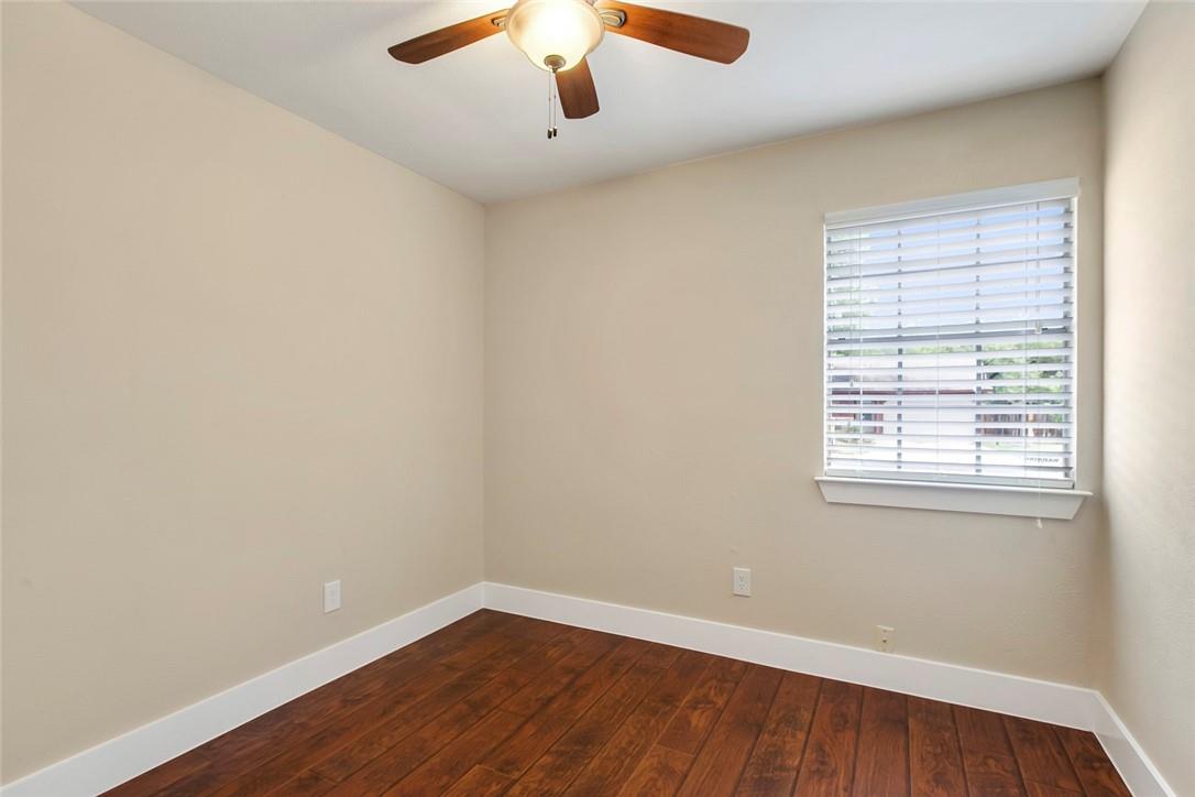 6101 Harwin Ln Property Photo 10