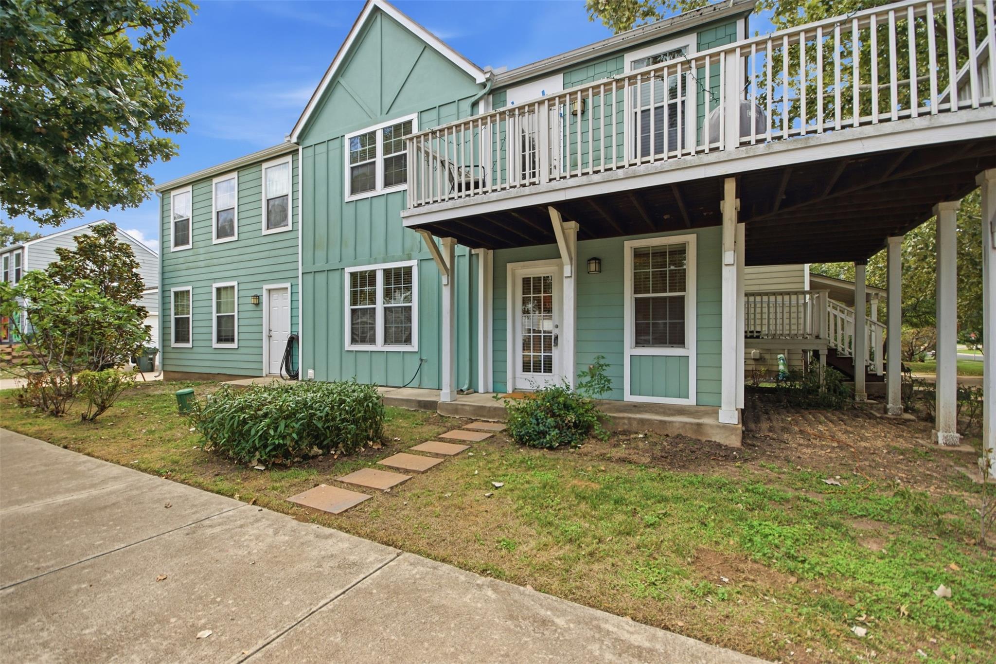 426 Shadow Point None #C Property Photo 1