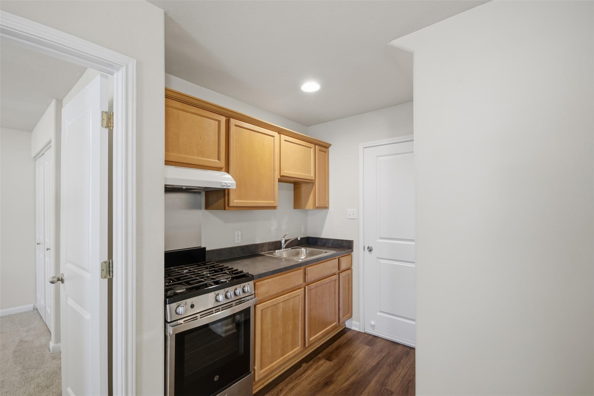 426 Shadow Point None #c Property Photo 11