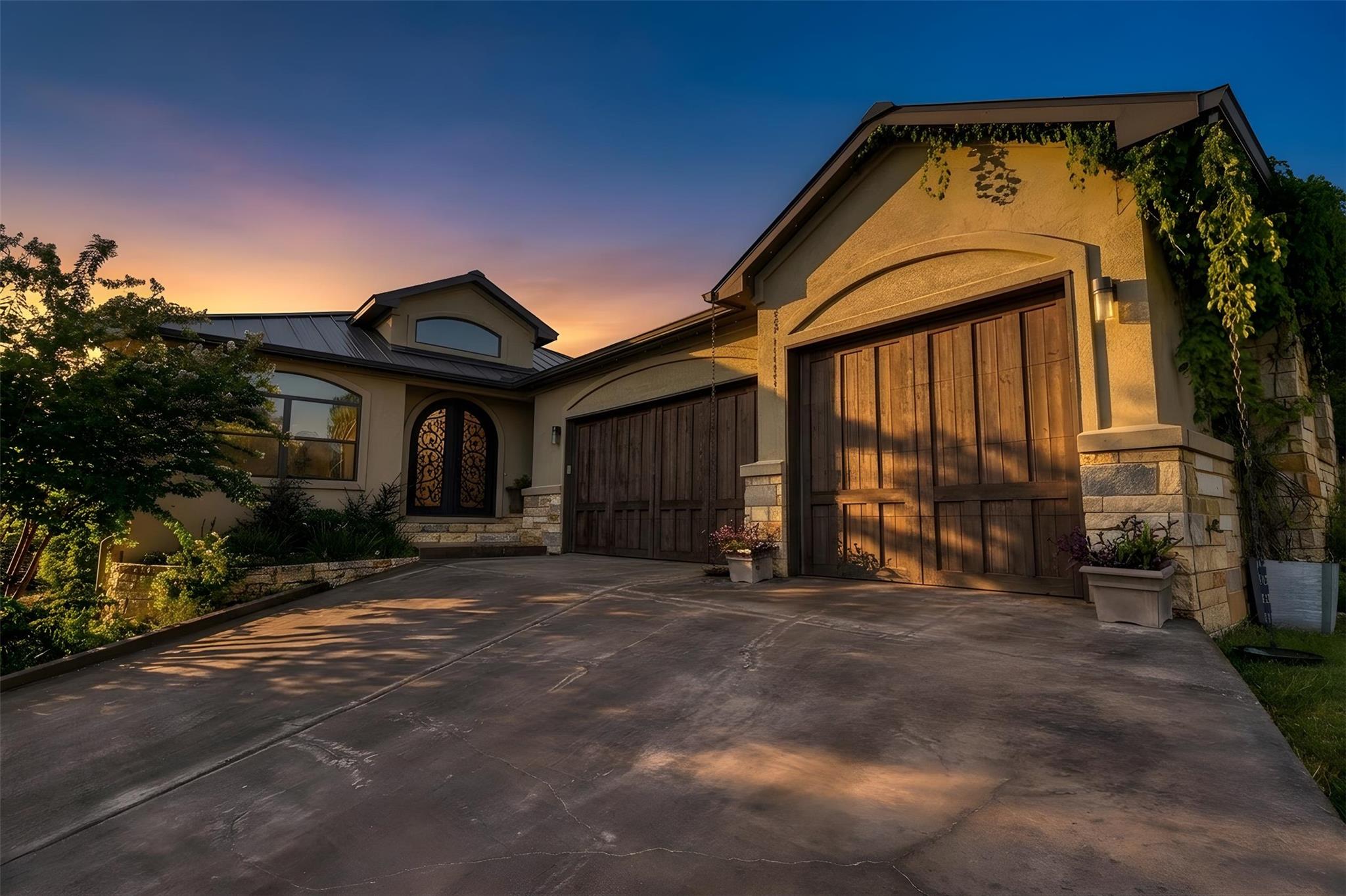 1504 Desert Sun None Property Photo 1