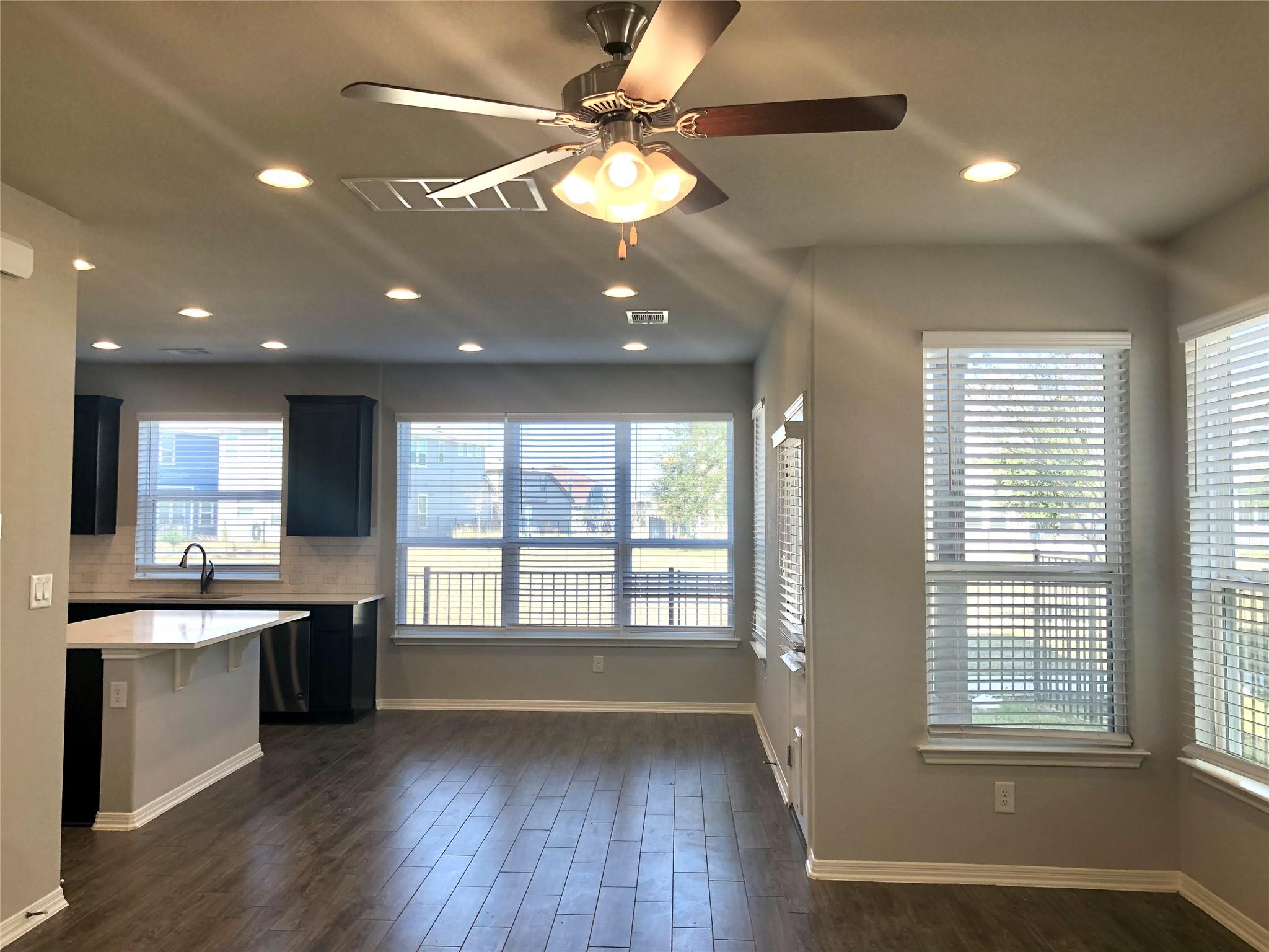 198 Simon None Property Photo 2