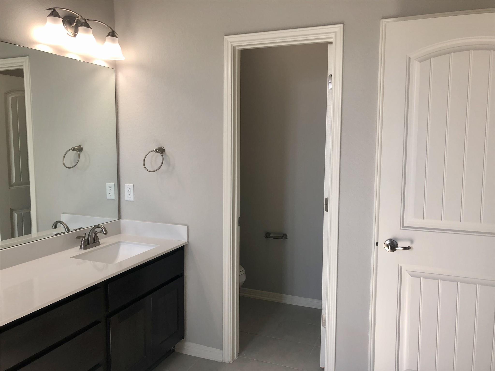 198 Simon None Property Photo 11