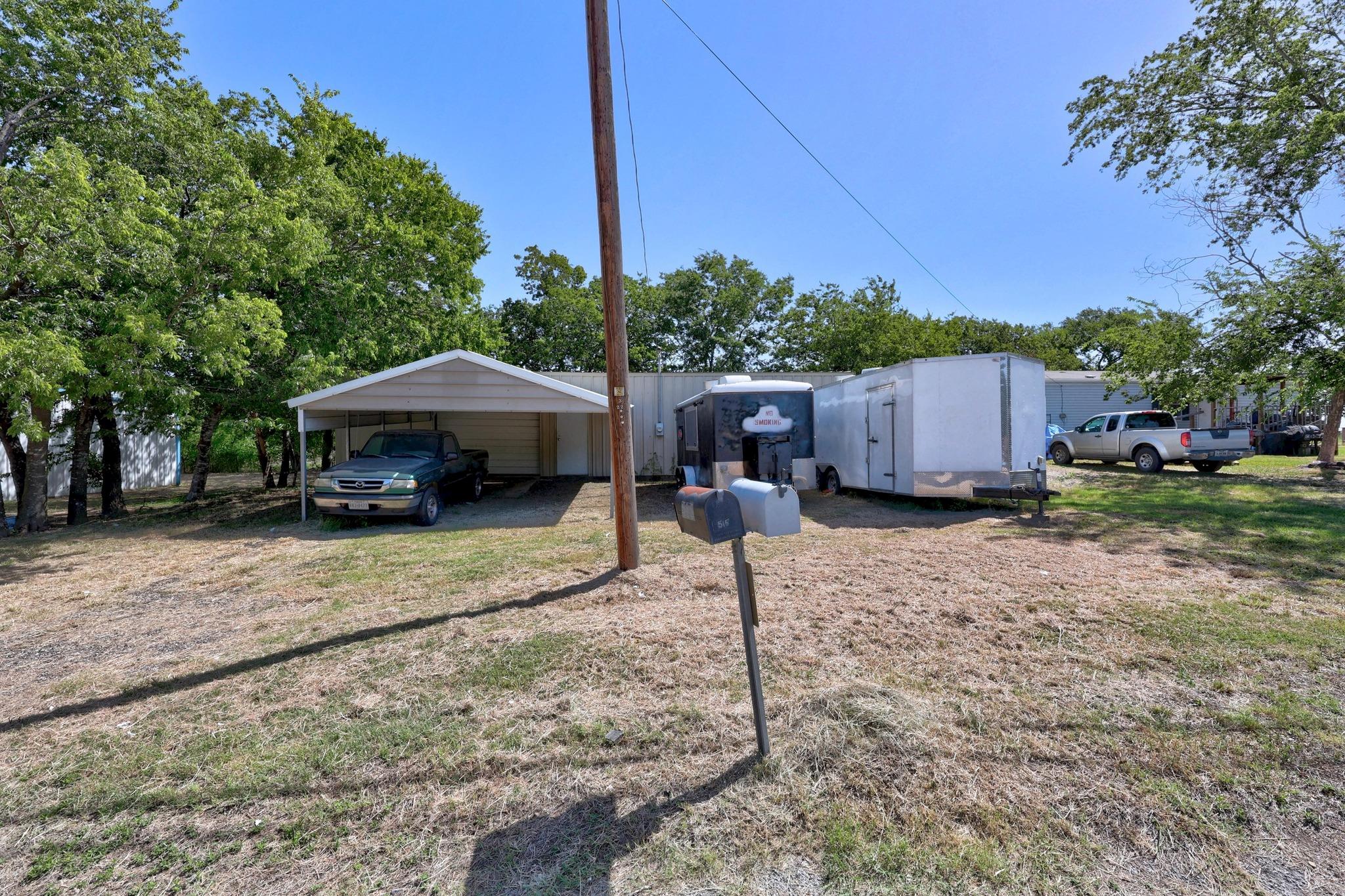 508 W Mesquite Ave Property Photo 8