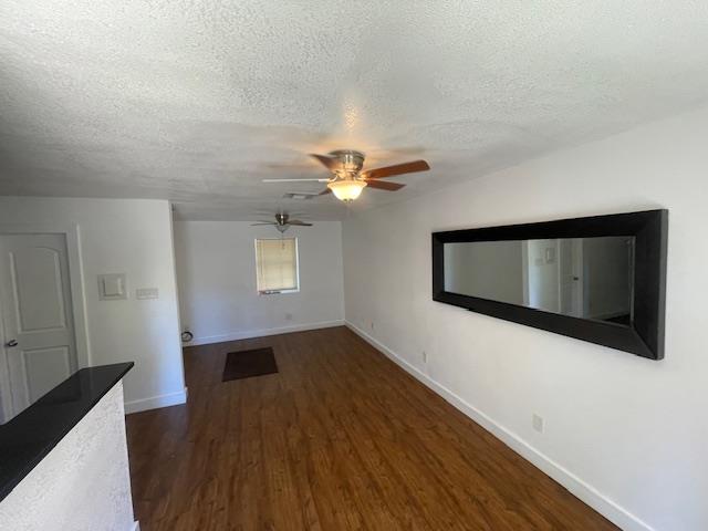 1113 E 3rd St #b Property Photo 2