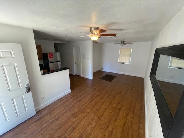 1113 E 3rd St #b Property Photo 3