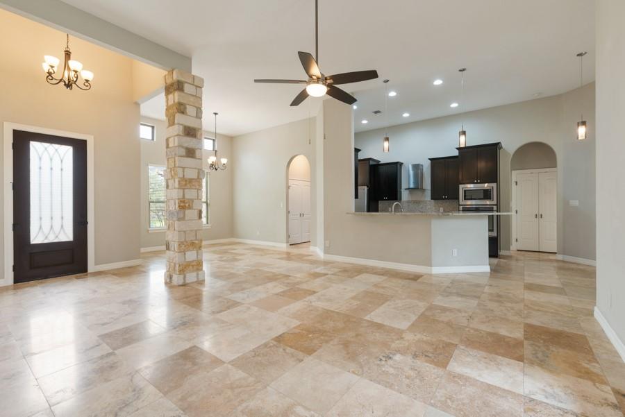 21434 Lakefront Dr Property Photo 6