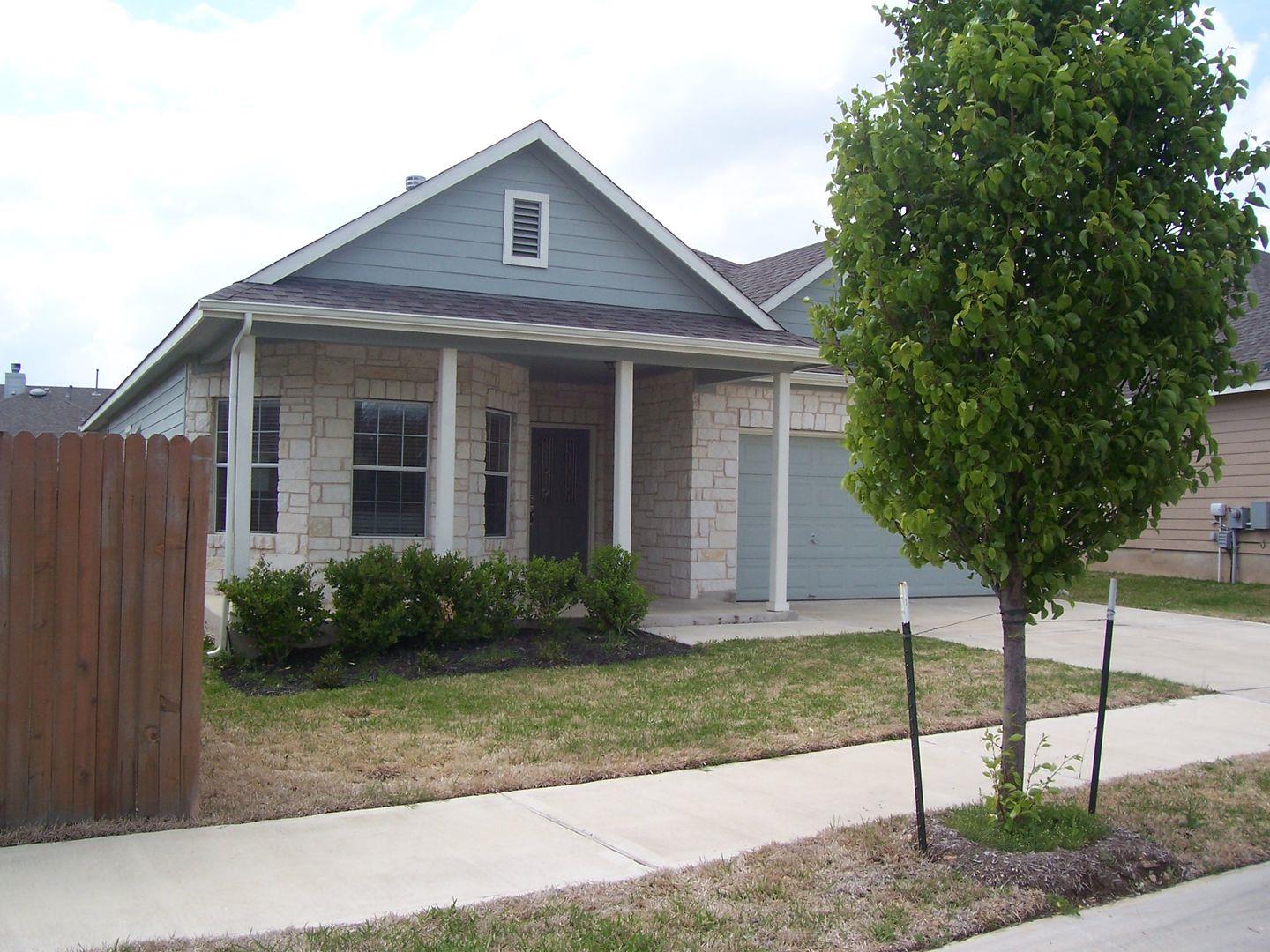 1026 Boxwood Loop Property Photo