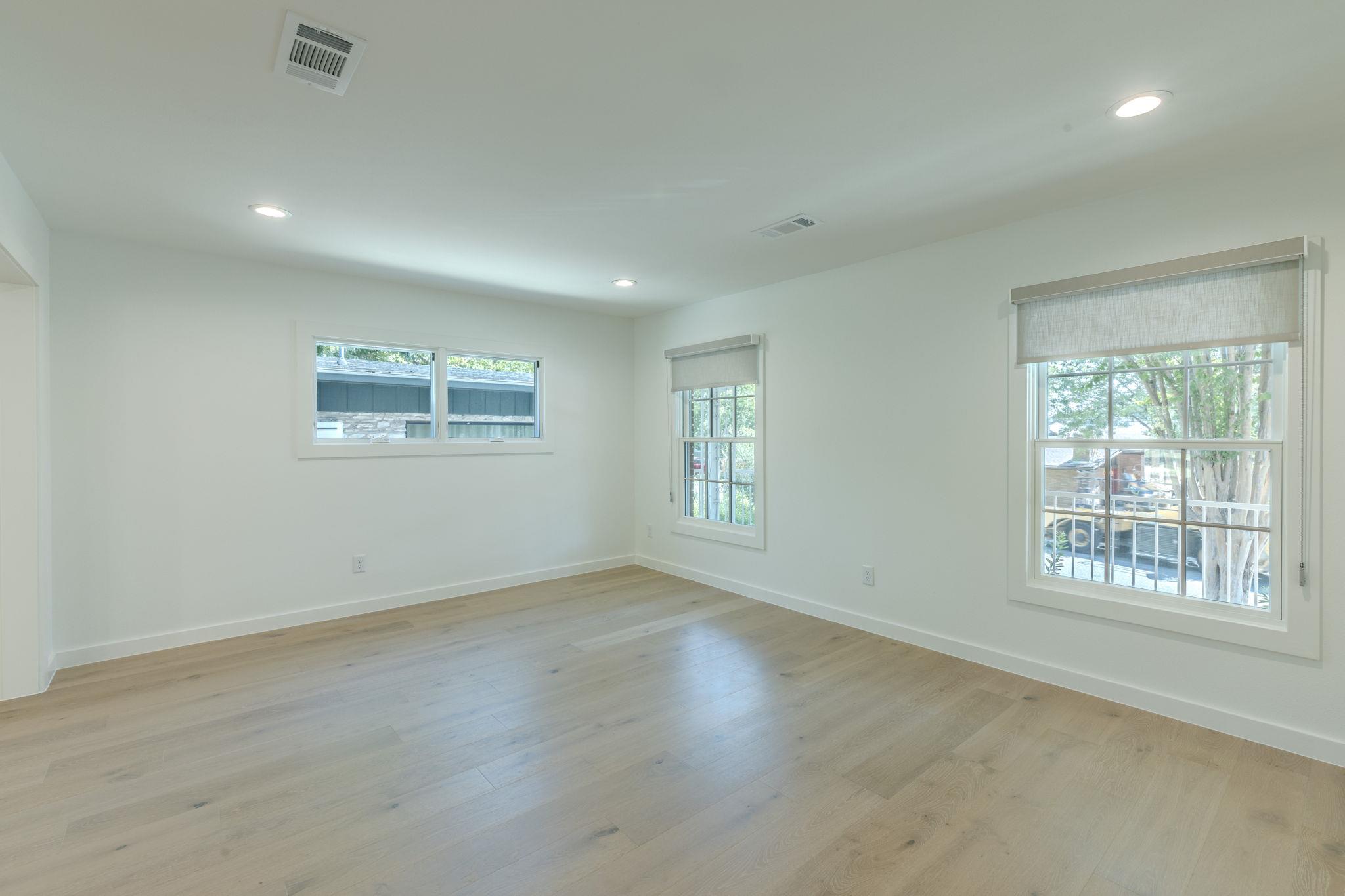 1908 Maple Ave Property Photo 13