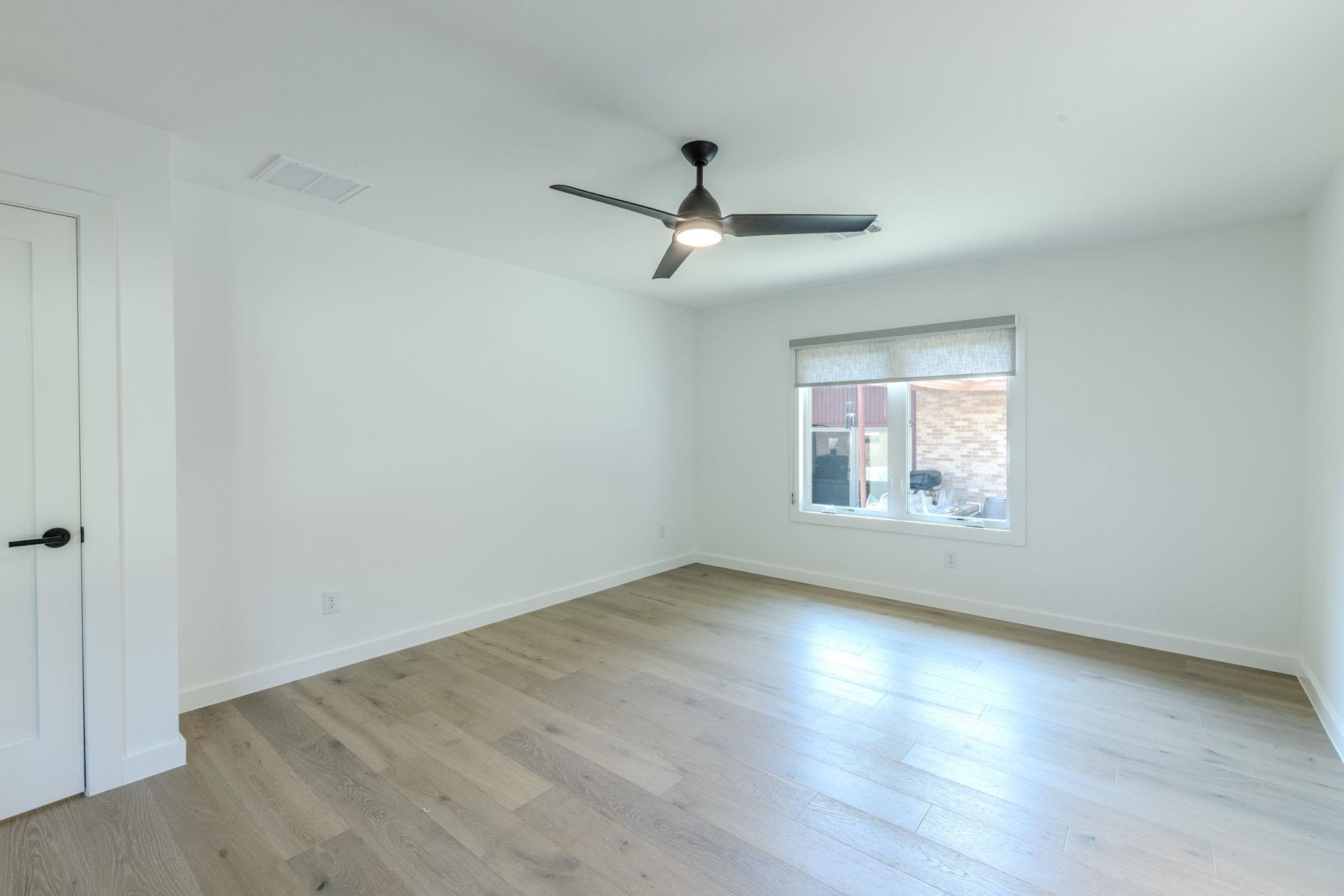 1908 Maple Ave Property Photo 16