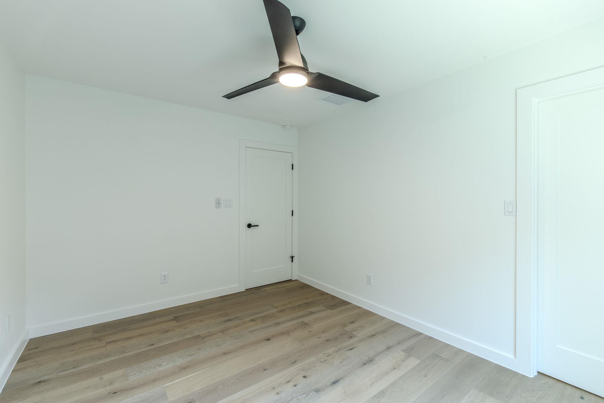 1908 Maple Ave Property Photo 21