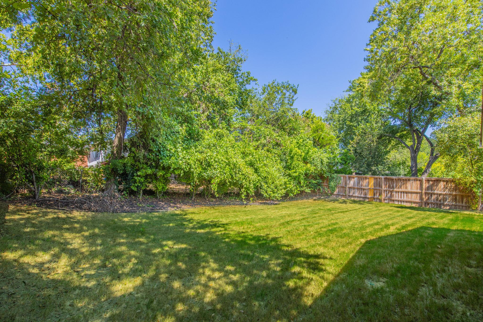 1908 Maple Ave Property Photo 27