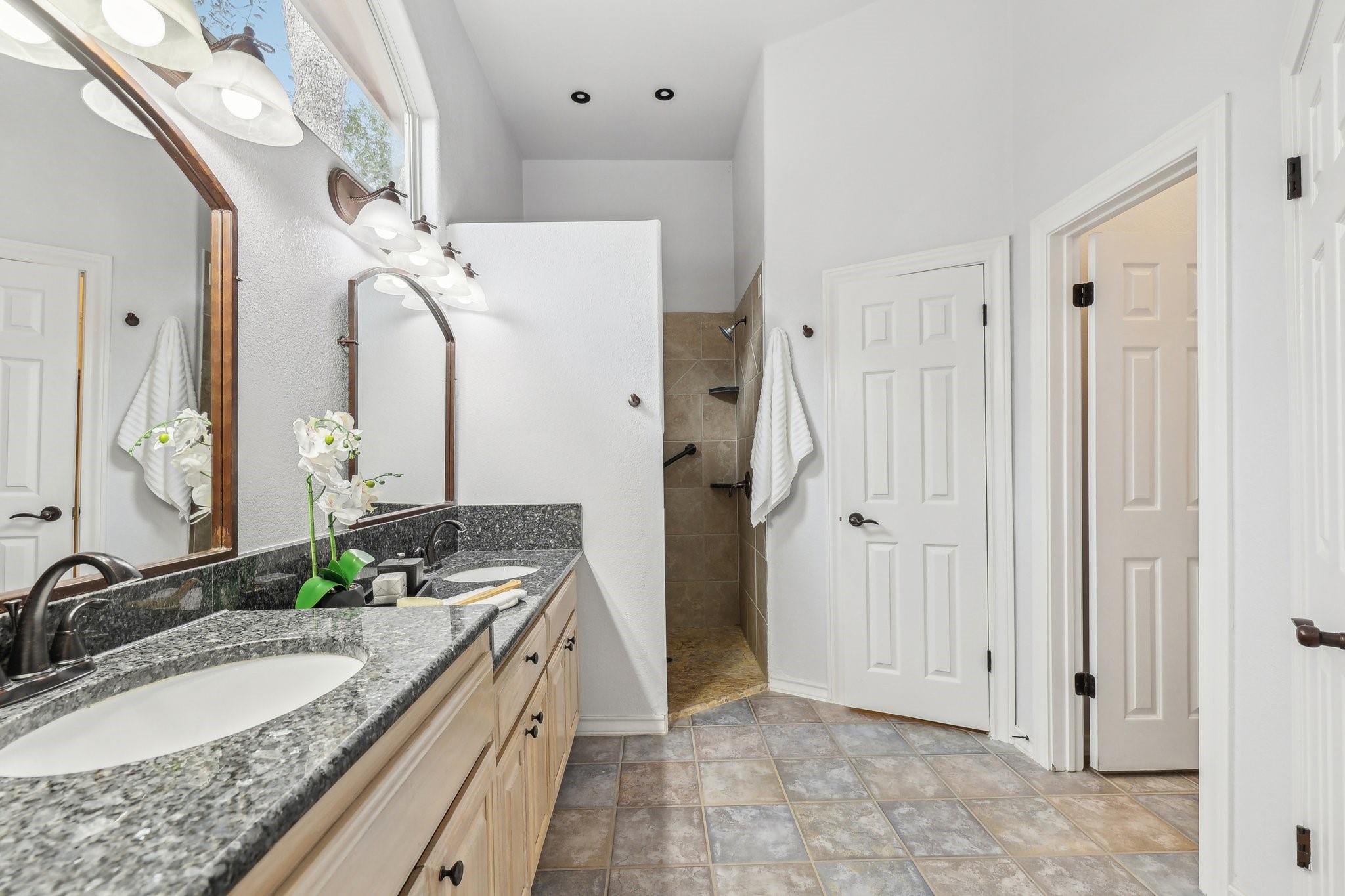 14277 Fm 2769 Property Photo 19