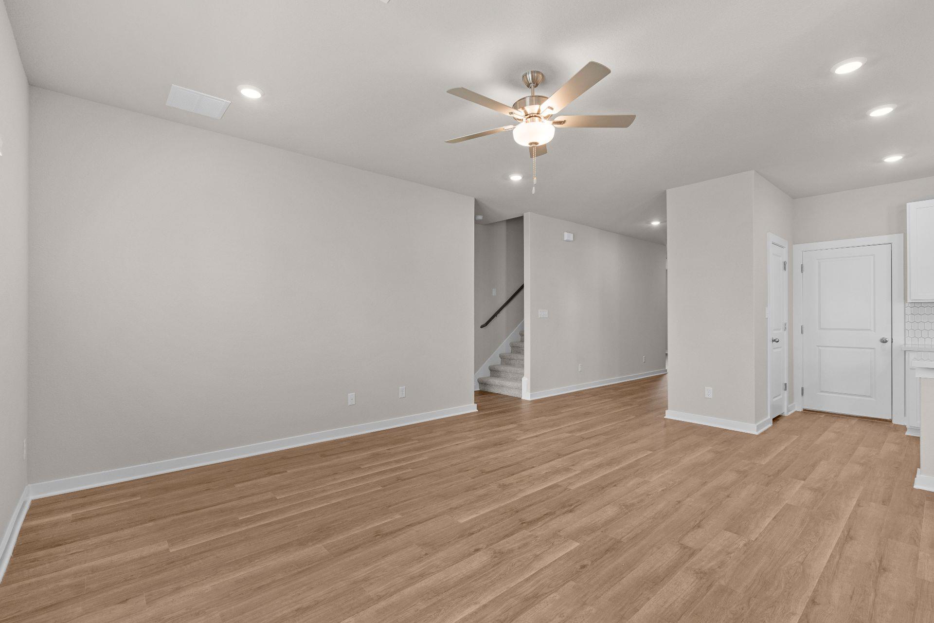 241 Red Tail Hawk Ln Property Photo 12