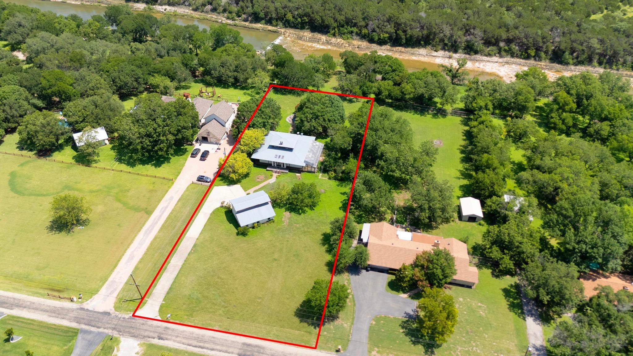 1001 S Gabriel Dr Property Photo 1