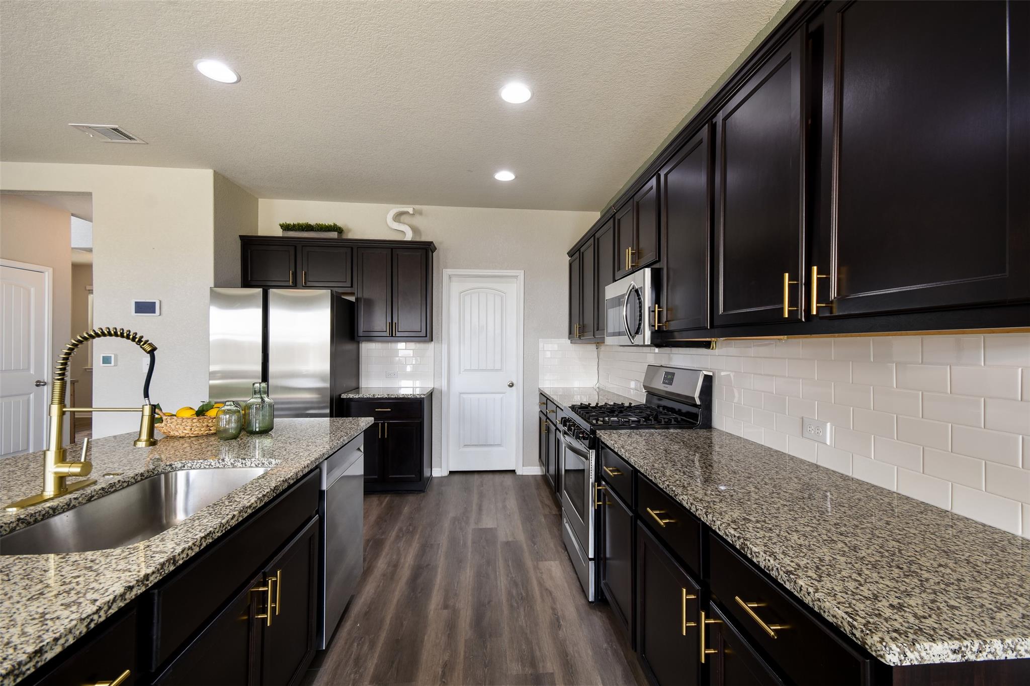 217 Frederick Dr Property Photo 9