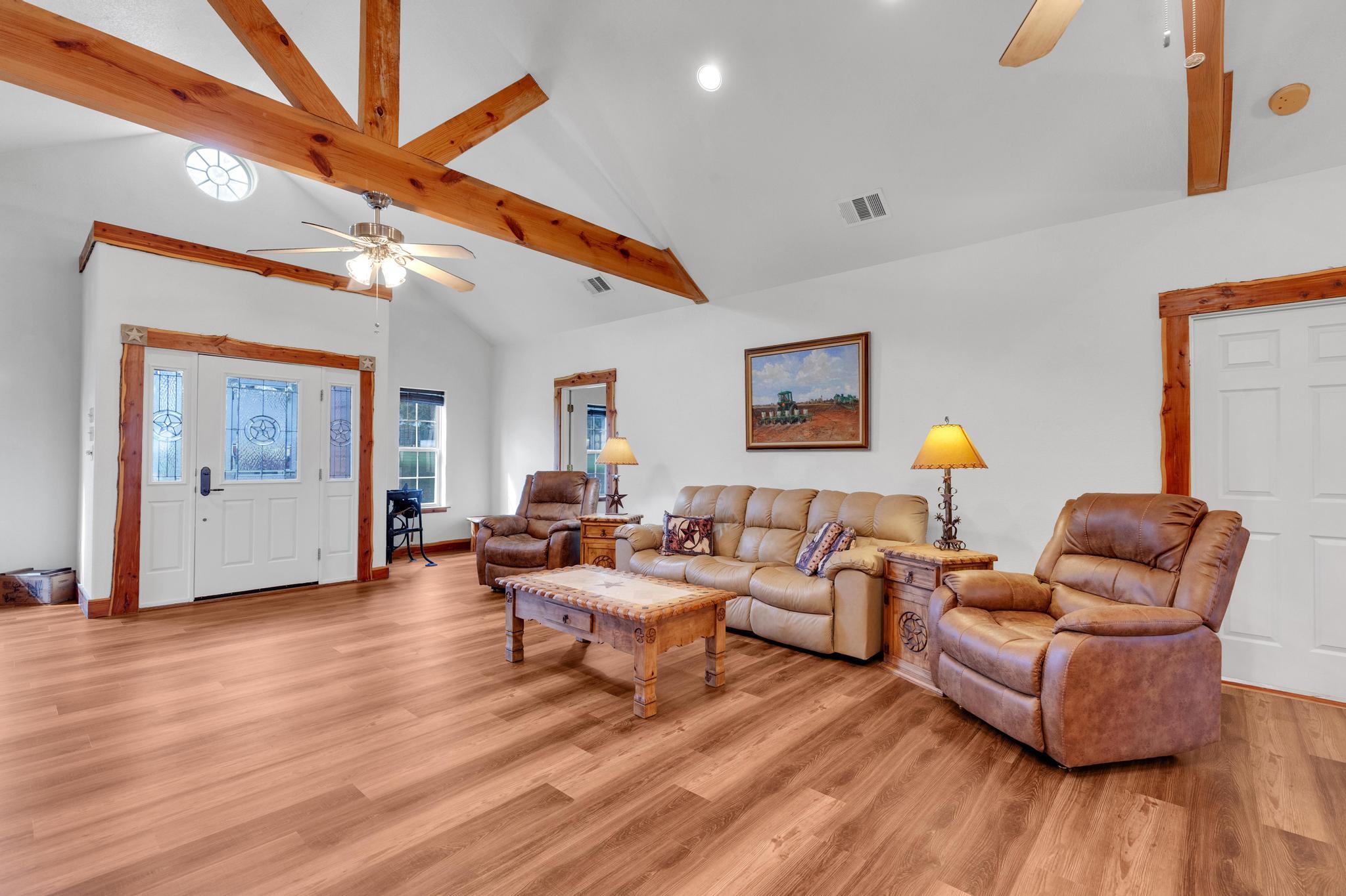 117 County Road 407 Property Photo 14