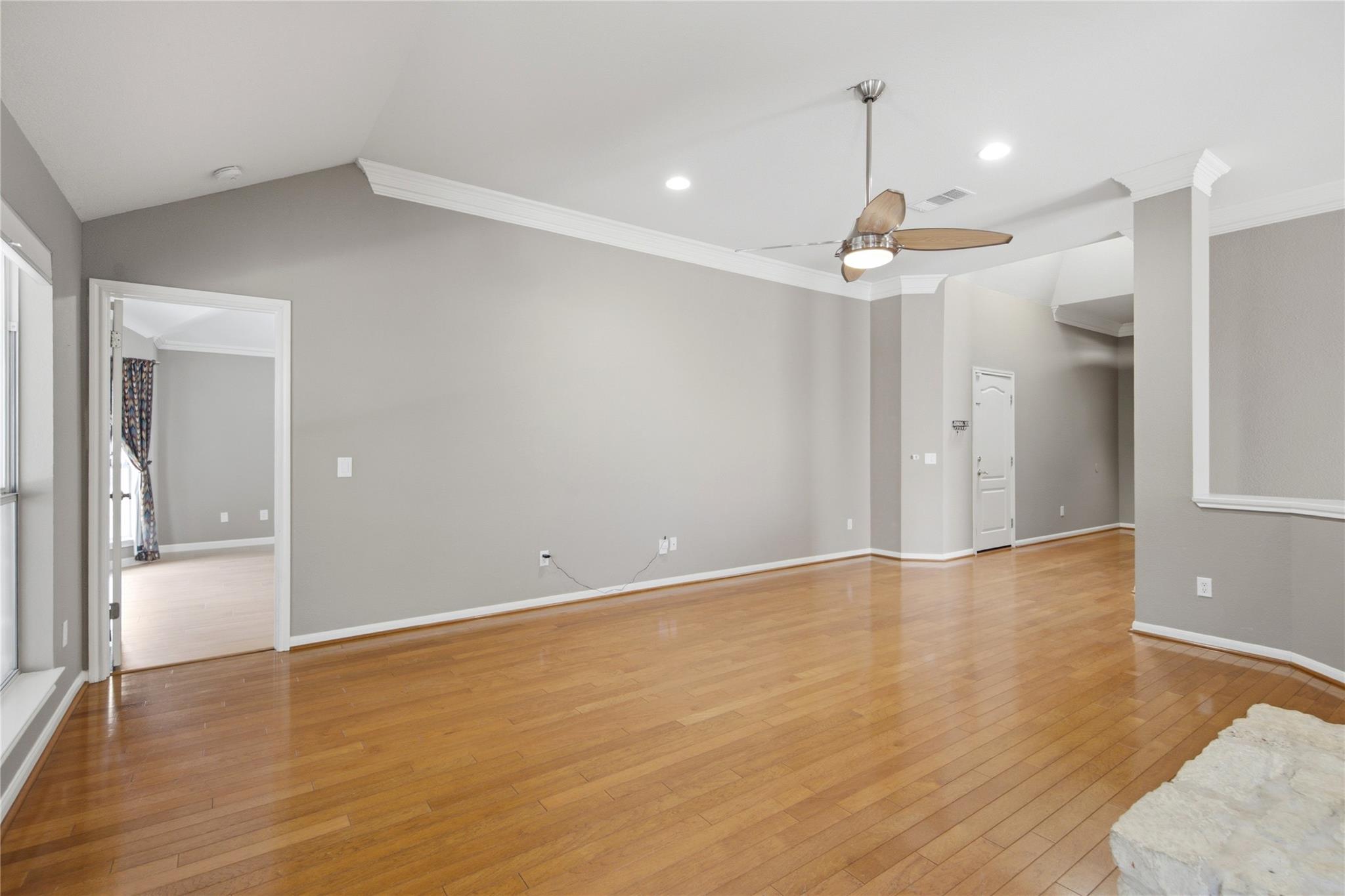 6032 Roxbury Ln Property Photo 10