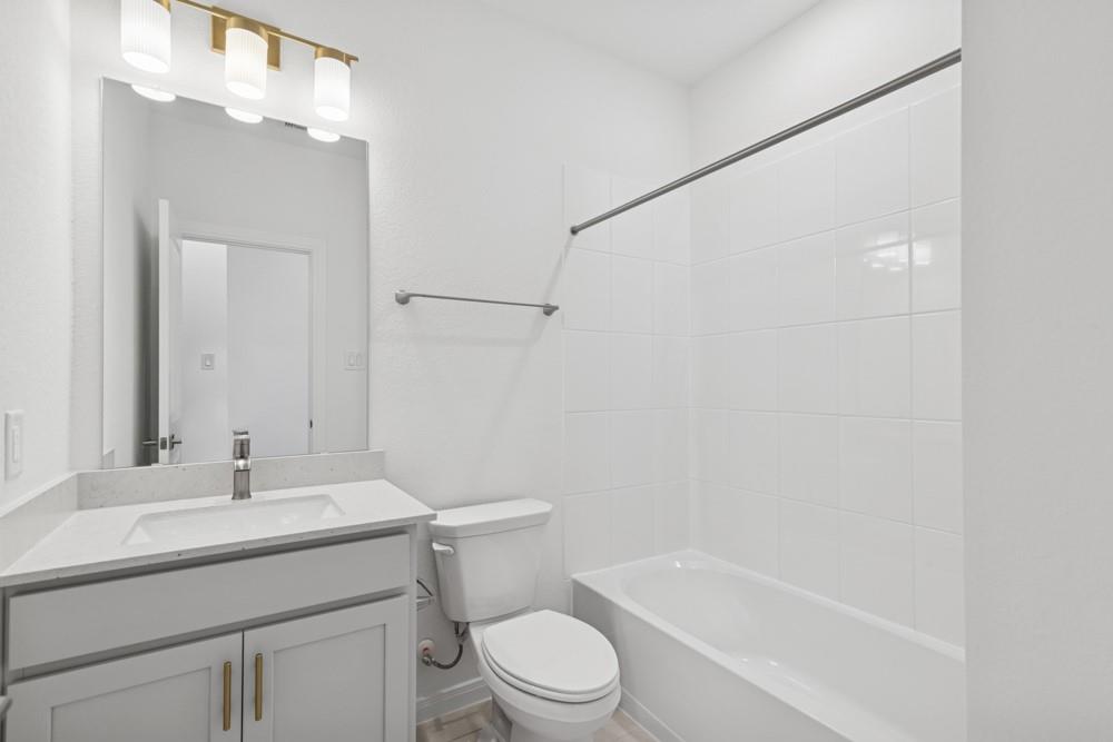 1424 Hartley Dr Property Photo 11