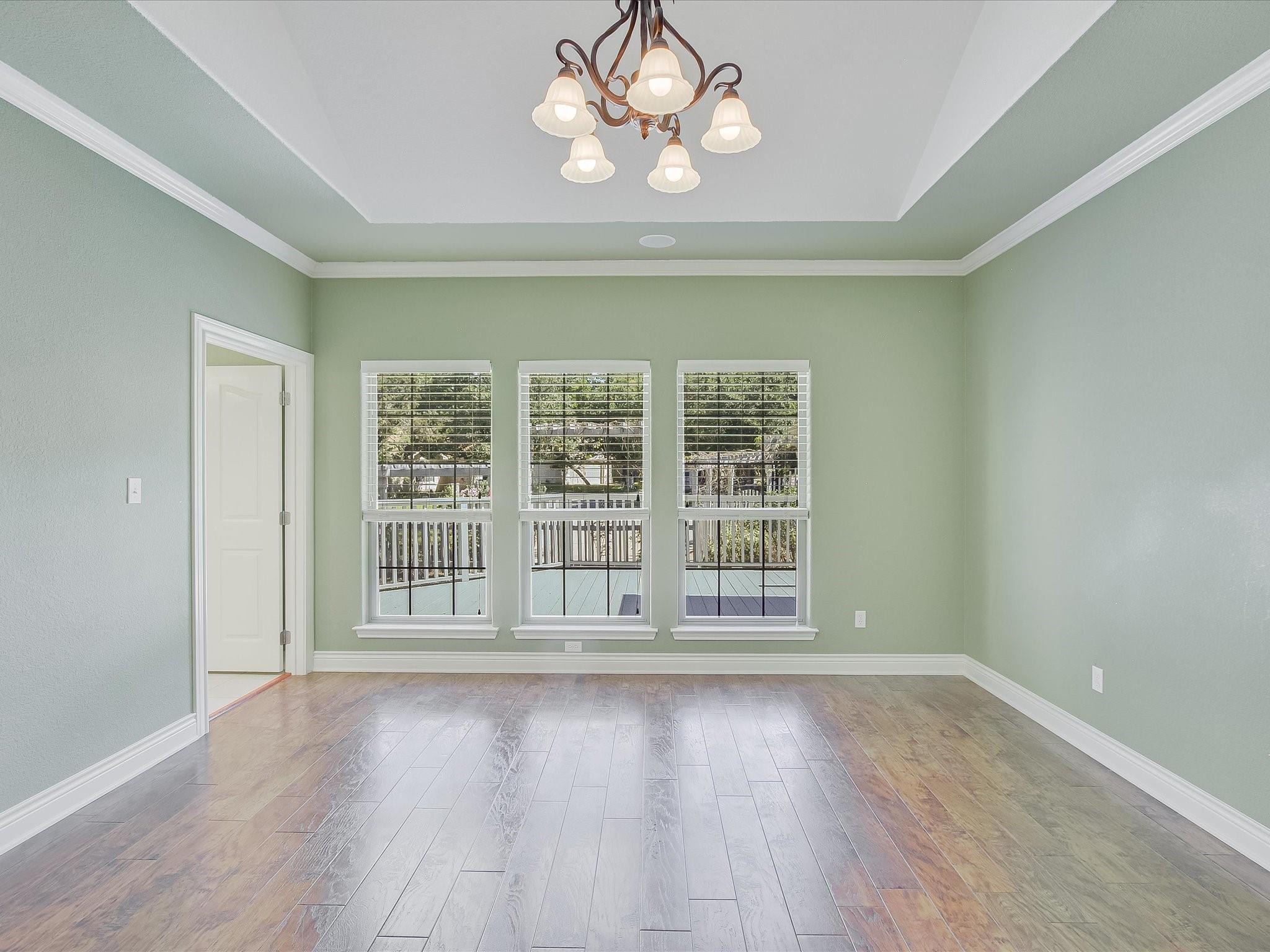 1 Woodview Ct Property Photo 12