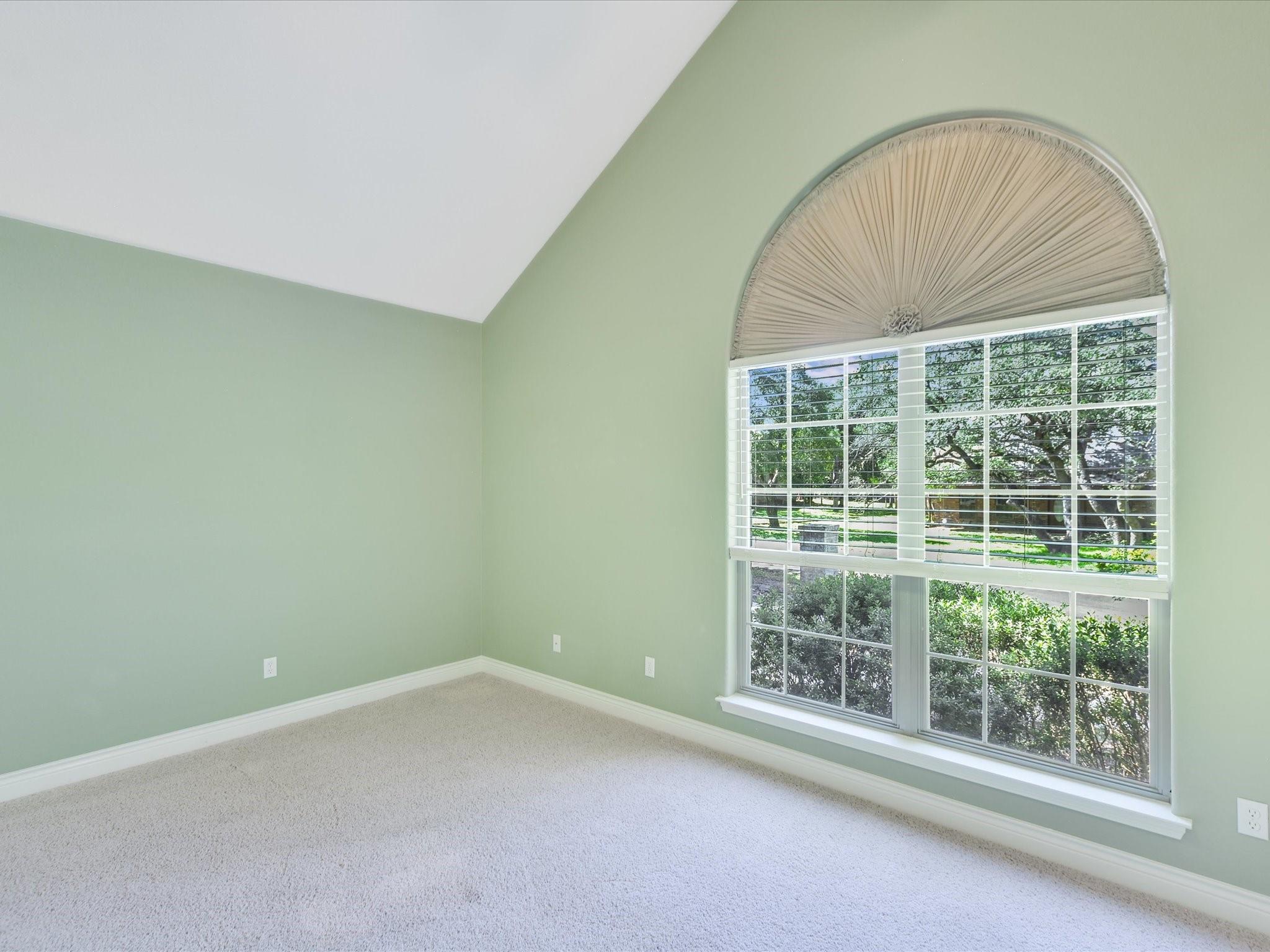 1 Woodview Ct Property Photo 17