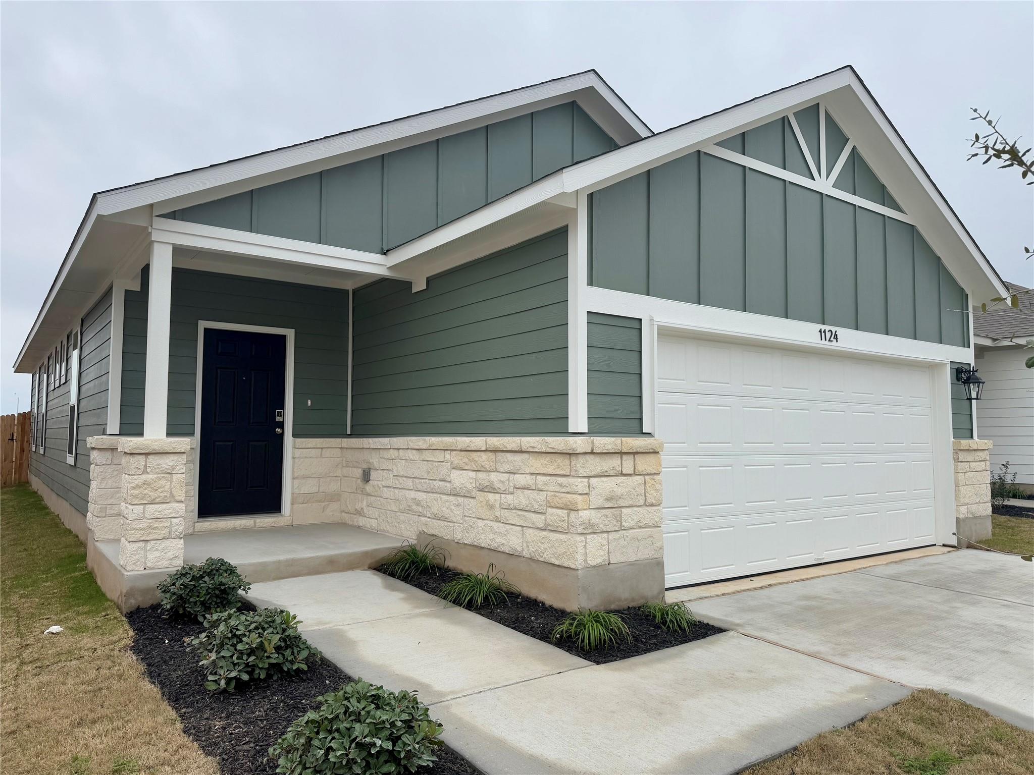 1124 Wild Leaf Way Property Photo 1