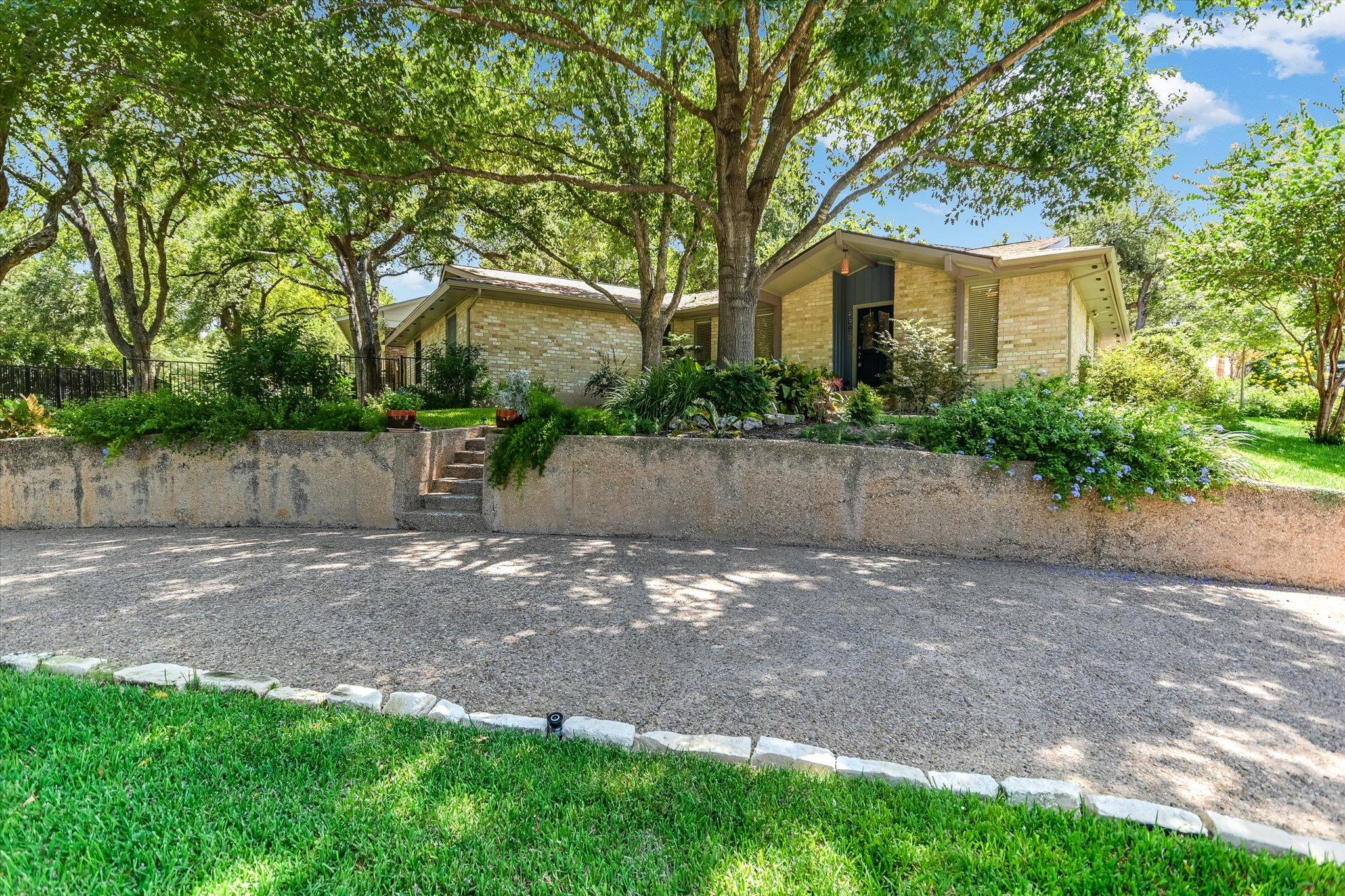 7901 Havenwood Dr Property Photo 9