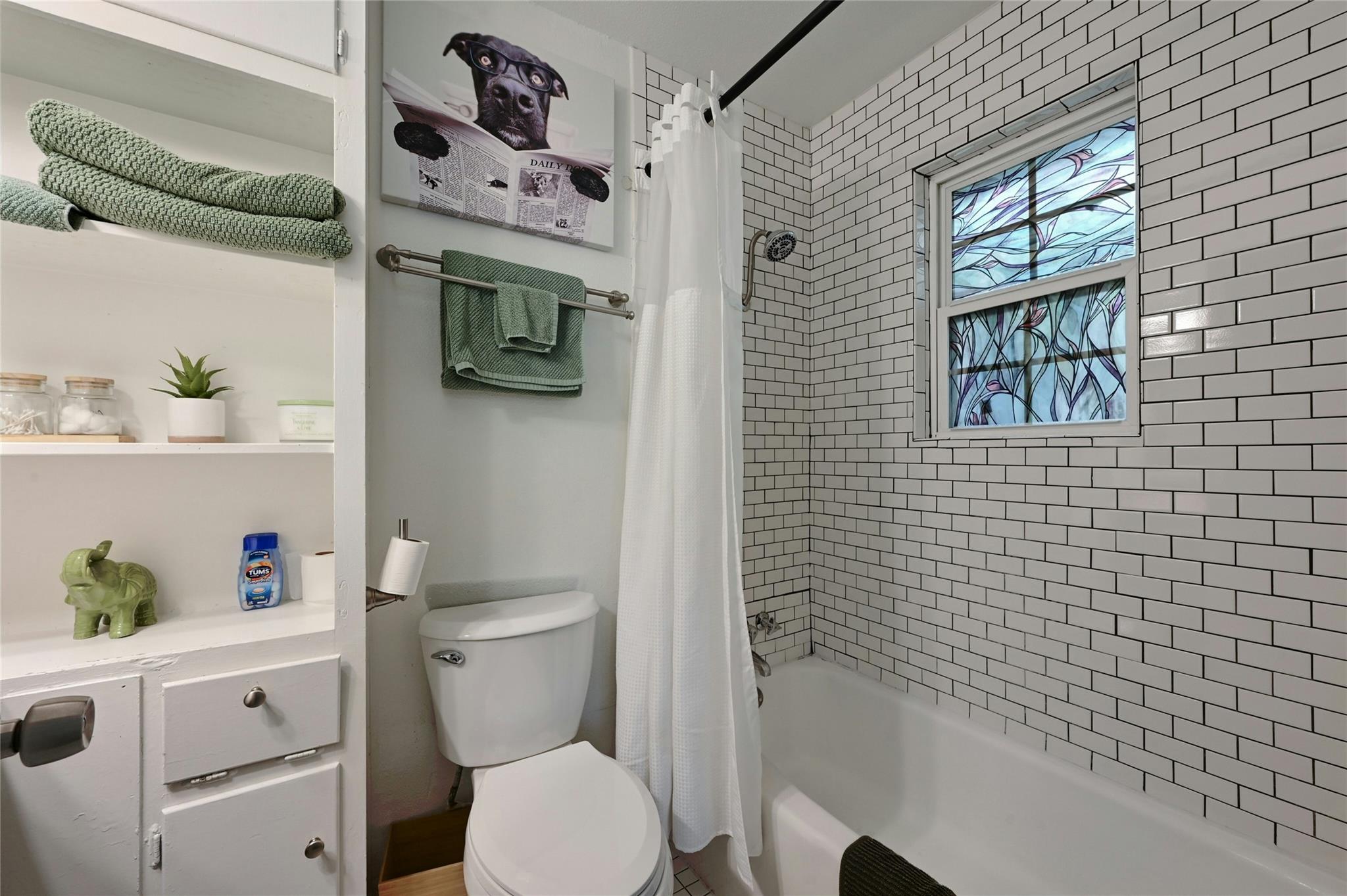 1103 Kenwood Ave #b Property Photo 9