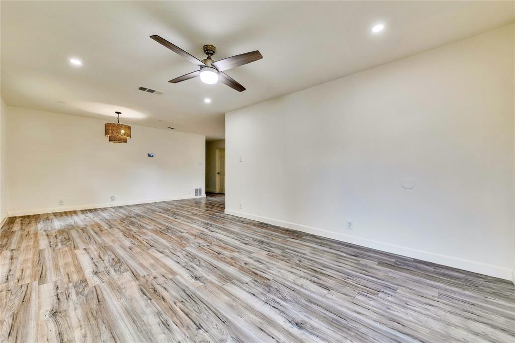 6807 Trendal Ln Property Photo 4
