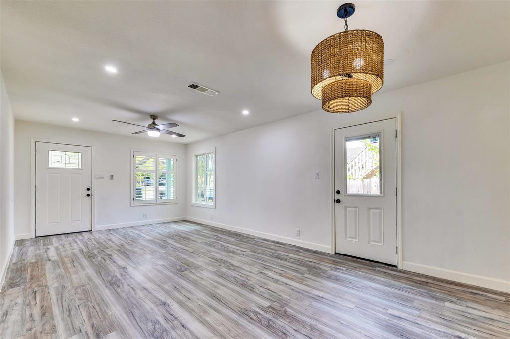 6807 Trendal Ln Property Photo 5