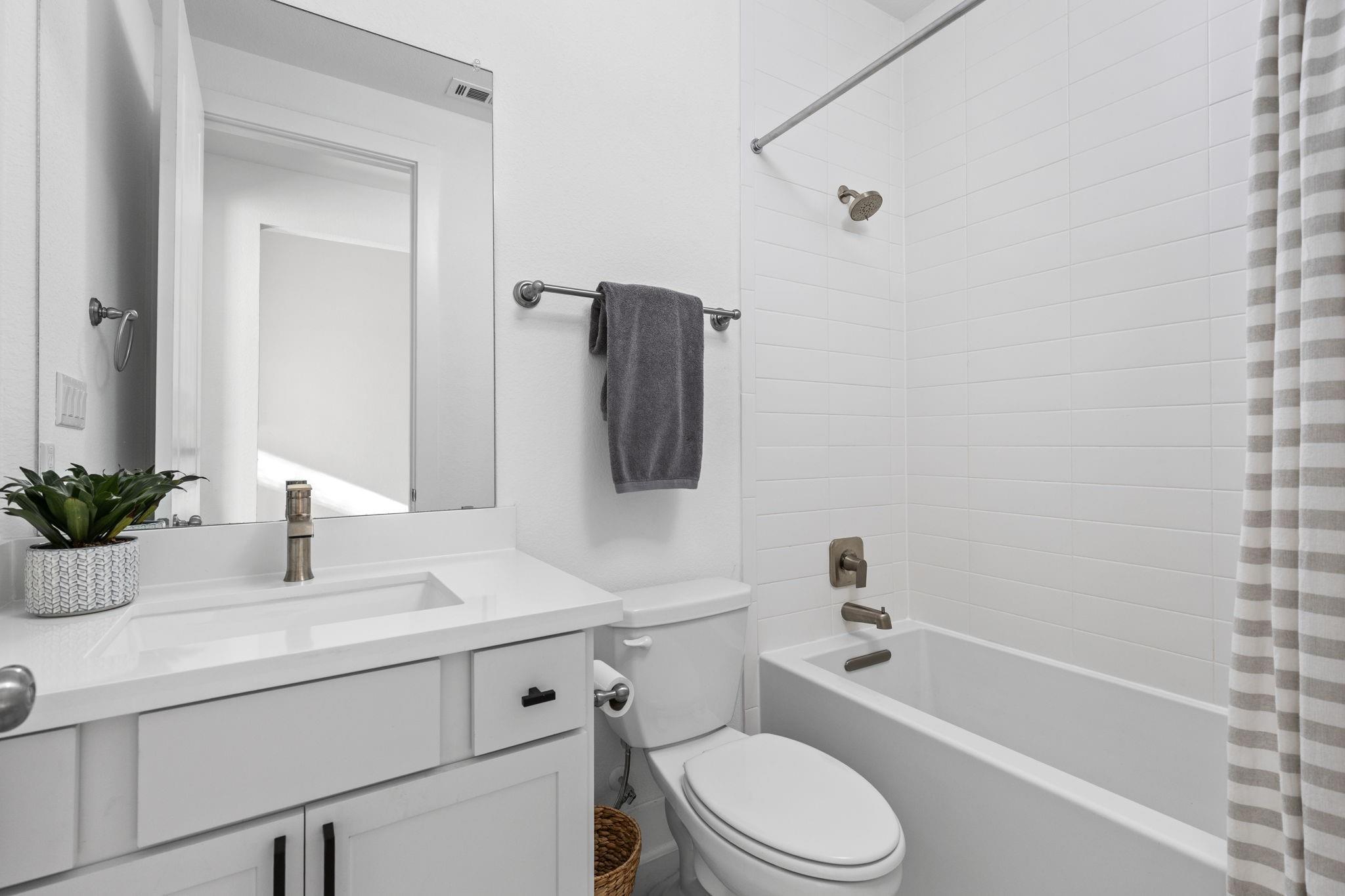 176 Beryl Way Property Photo 23