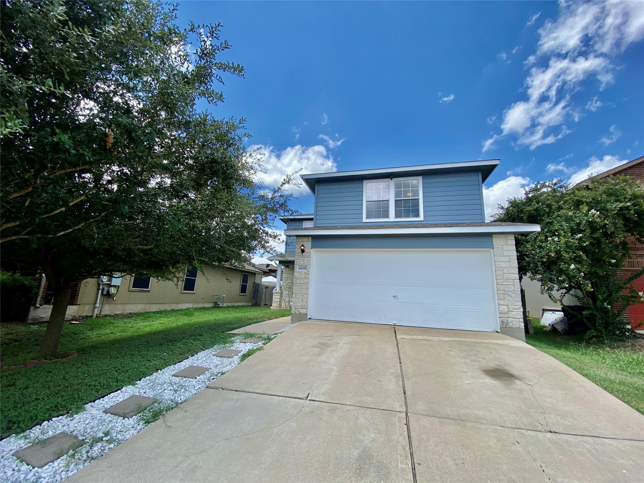 6608 Ferrystone Pass Property Photo 1