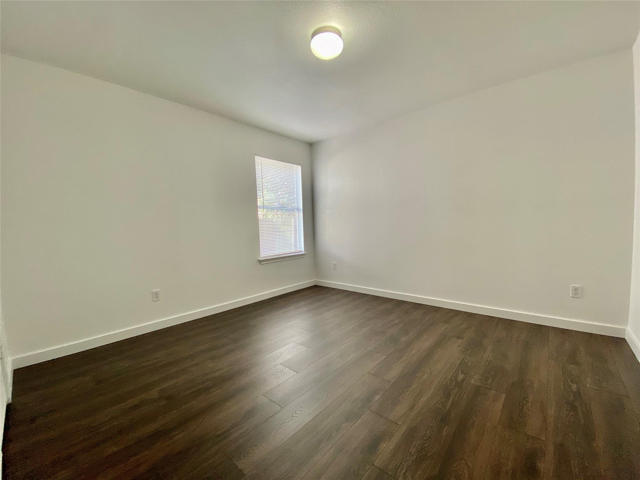 6608 Ferrystone Pass Property Photo 5
