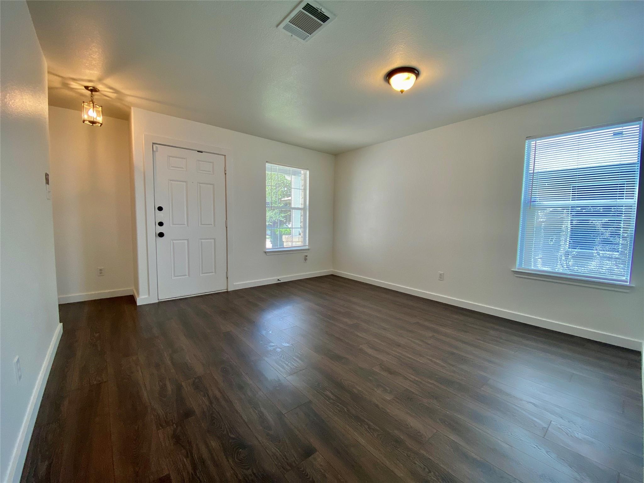 6608 Ferrystone Pass Property Photo 19