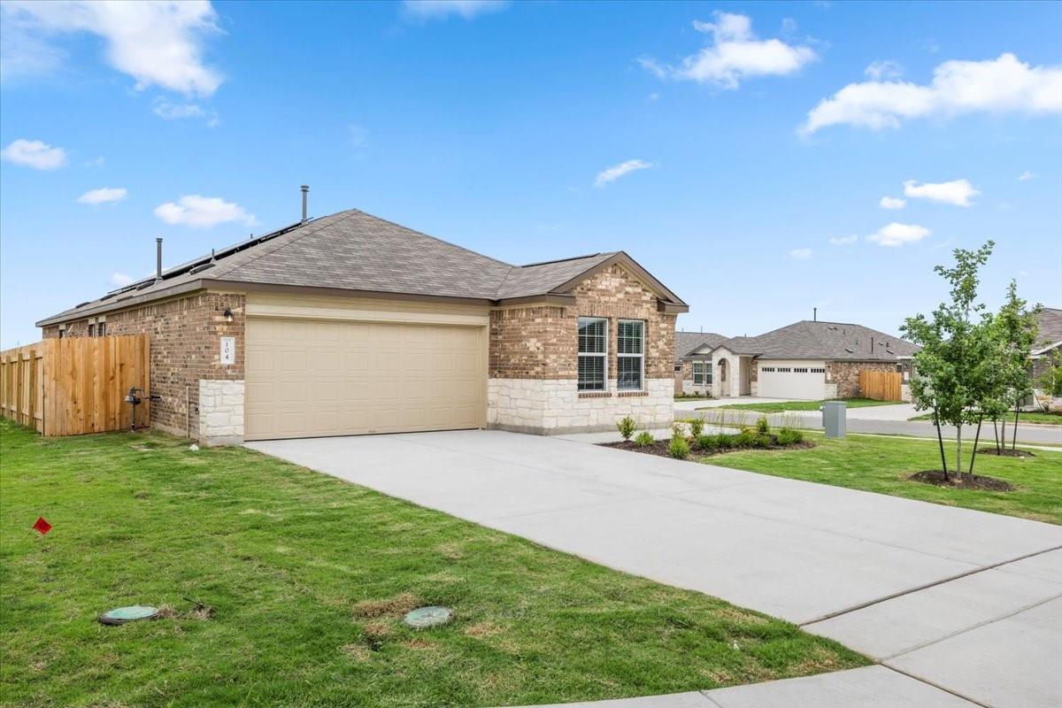 104 Winged Foot Cv Property Photo 1