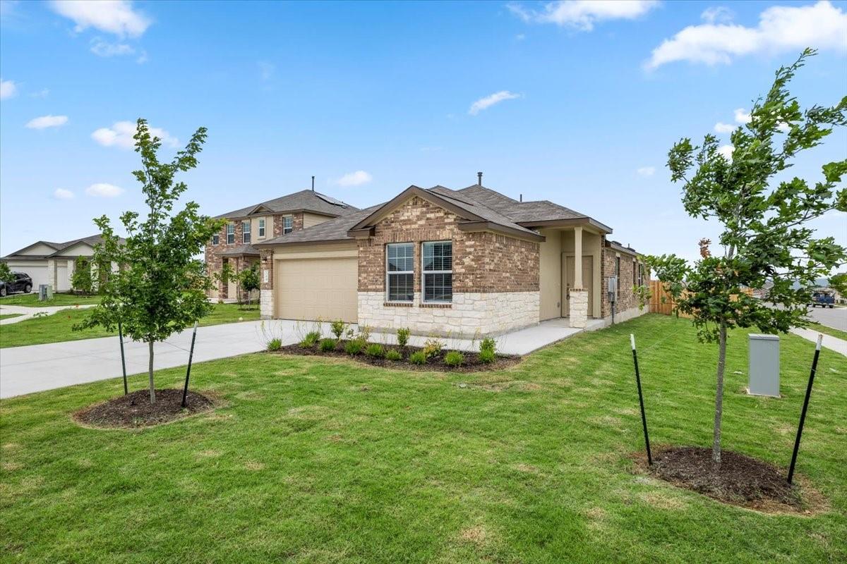 104 Winged Foot Cv Property Photo 3