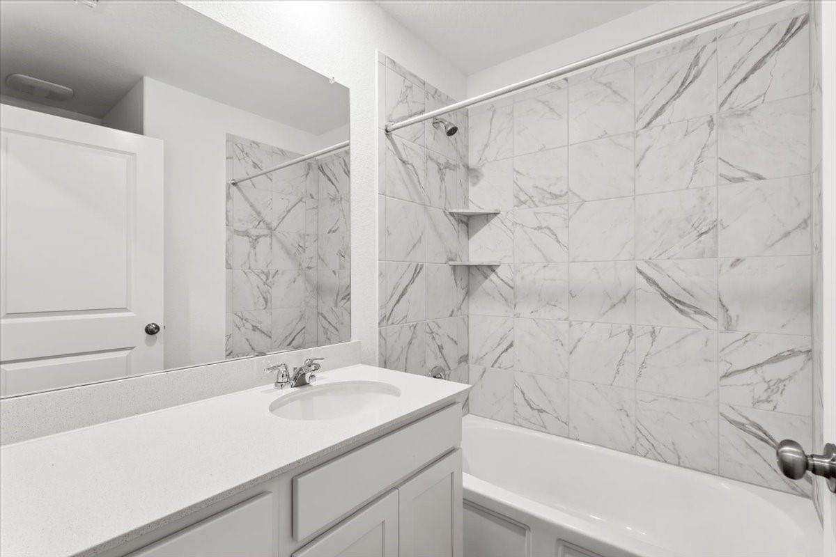 104 Winged Foot Cv Property Photo 17