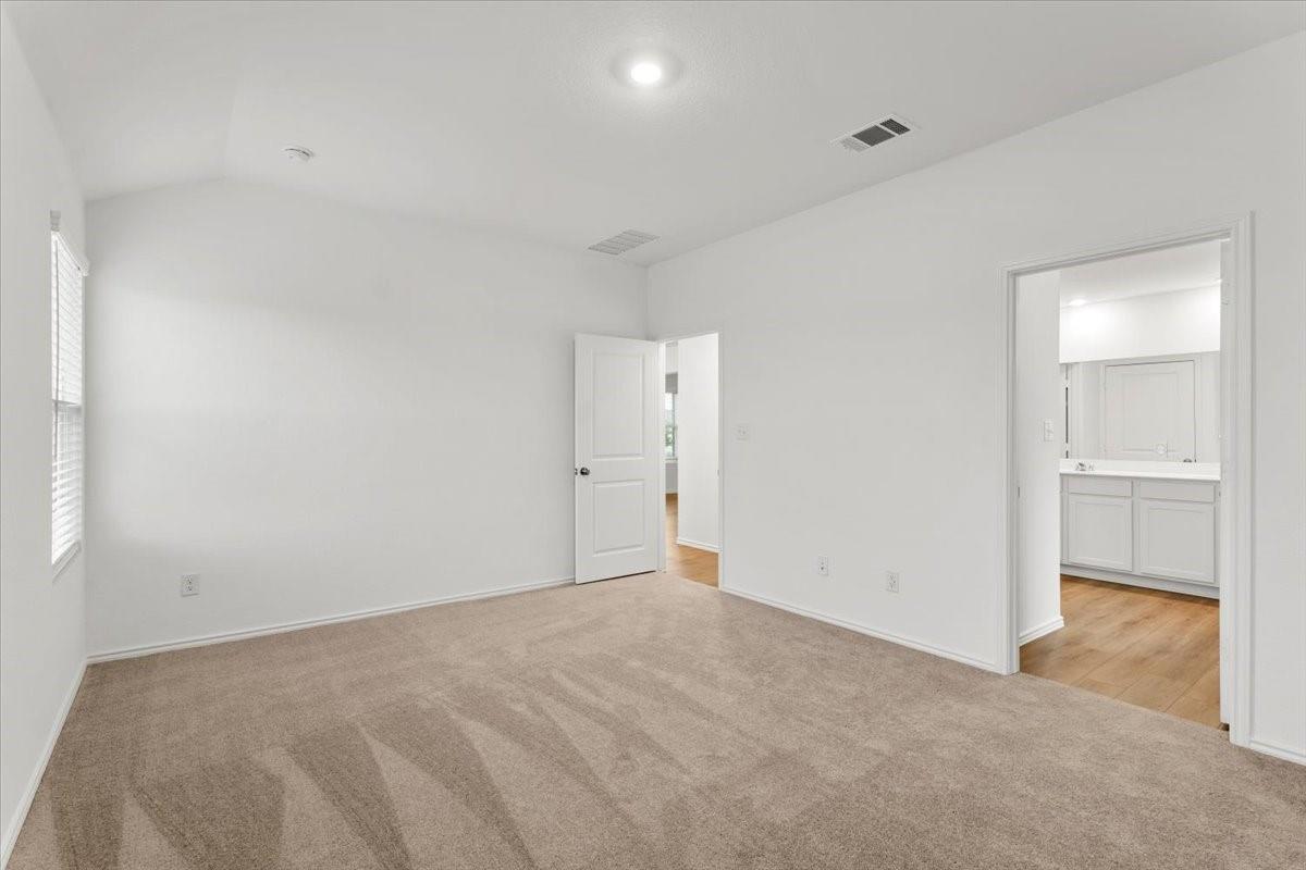 104 Winged Foot Cv Property Photo 24