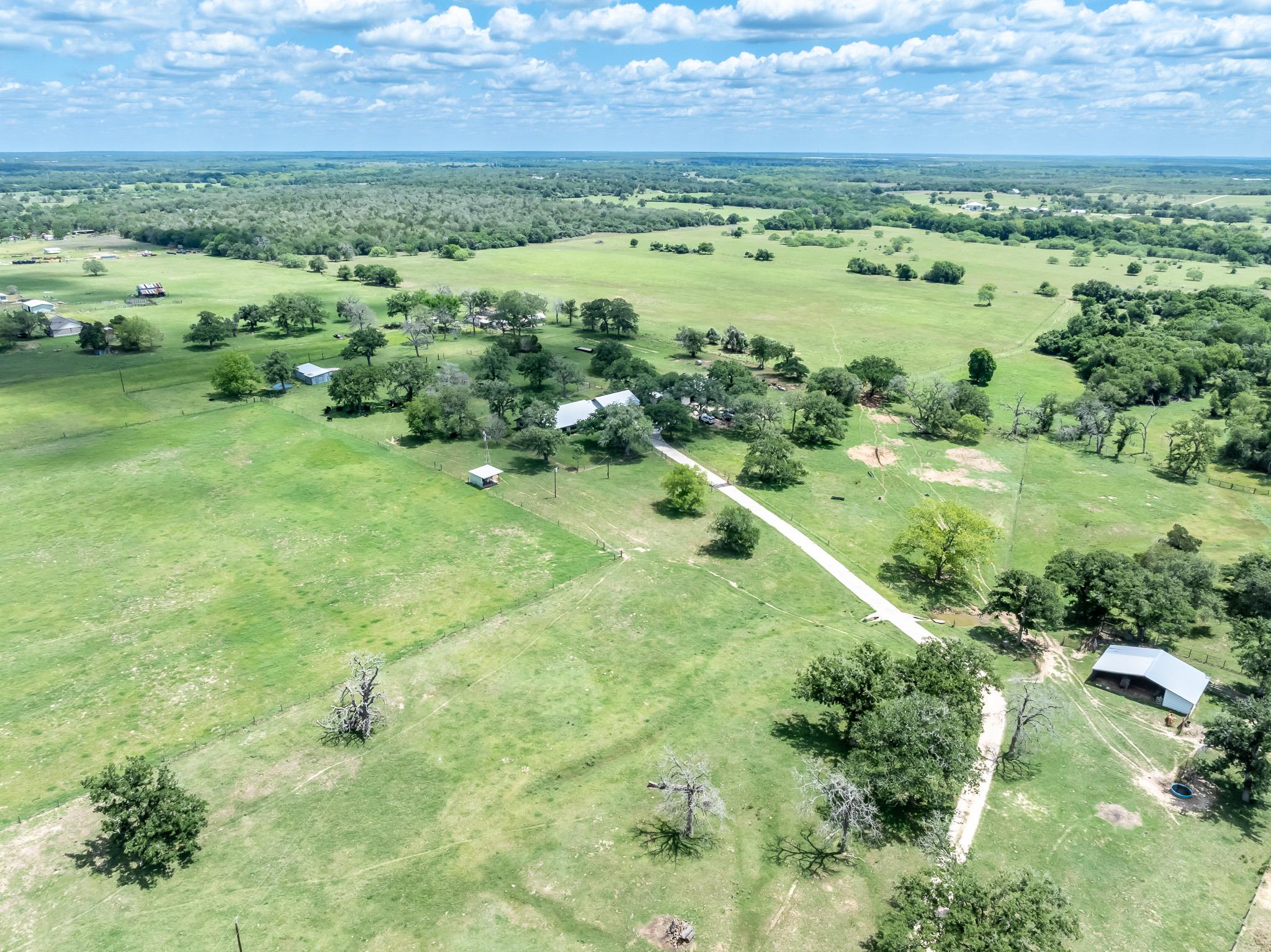 6589 State Highway 304 Hwy Property Photo 40